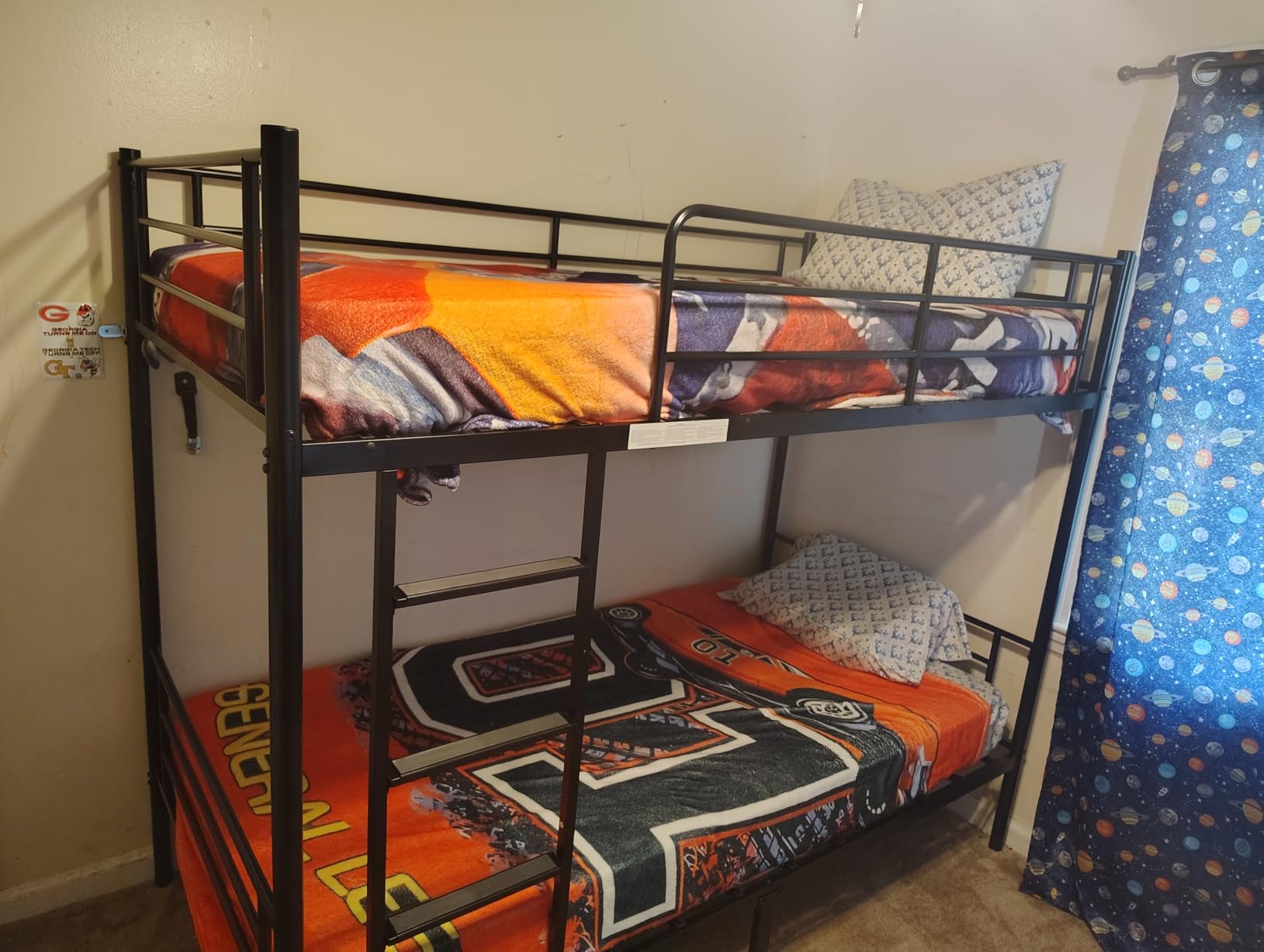 Bunk Bed Twin Over Twin for All Ages with Ladders and Guardrail, Sturdy Literas Heavy Duty Metal Slats, 400 lbs Capacity, No Spring Box Required, Black customer photo 2