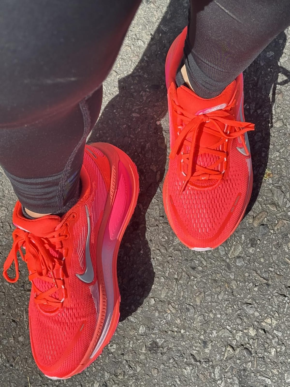 Nike Womens Vomero 18 customer photo 1