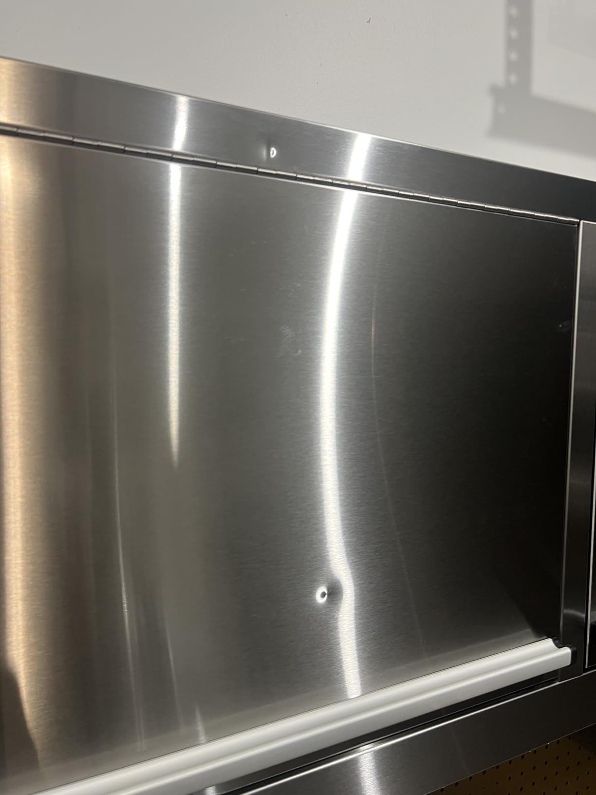 GAOMON 61 Inch Tool Chest, Tool Cabinet with 9 Drawers, Mobile Storage Cabinet with Locking System, Stainless Steel Material and Sturdy Structure, High Capacity for Home Workshop Kitchen and Garage. customer photo 2