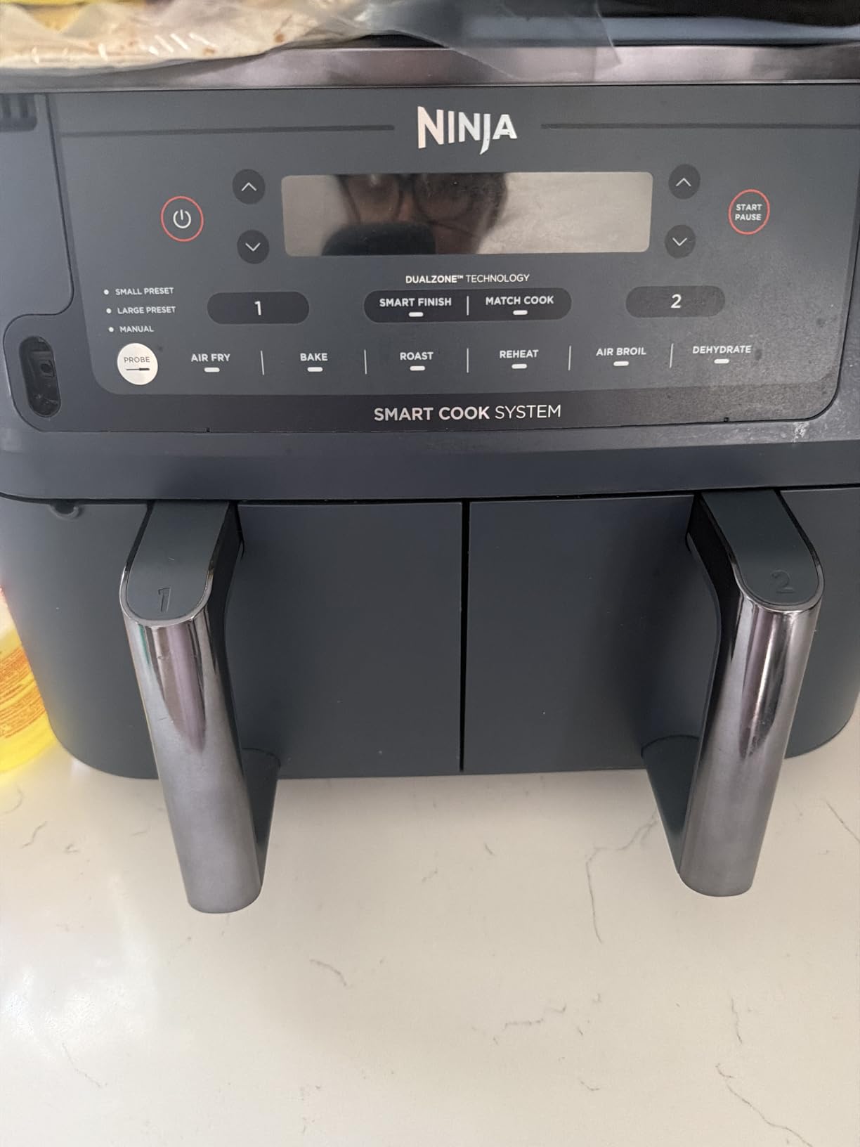 Ninja Foodi Air Fryer, 10 Qt DualZone Smart XL, 6-in-1, Grey, DZ550GY customer photo 1