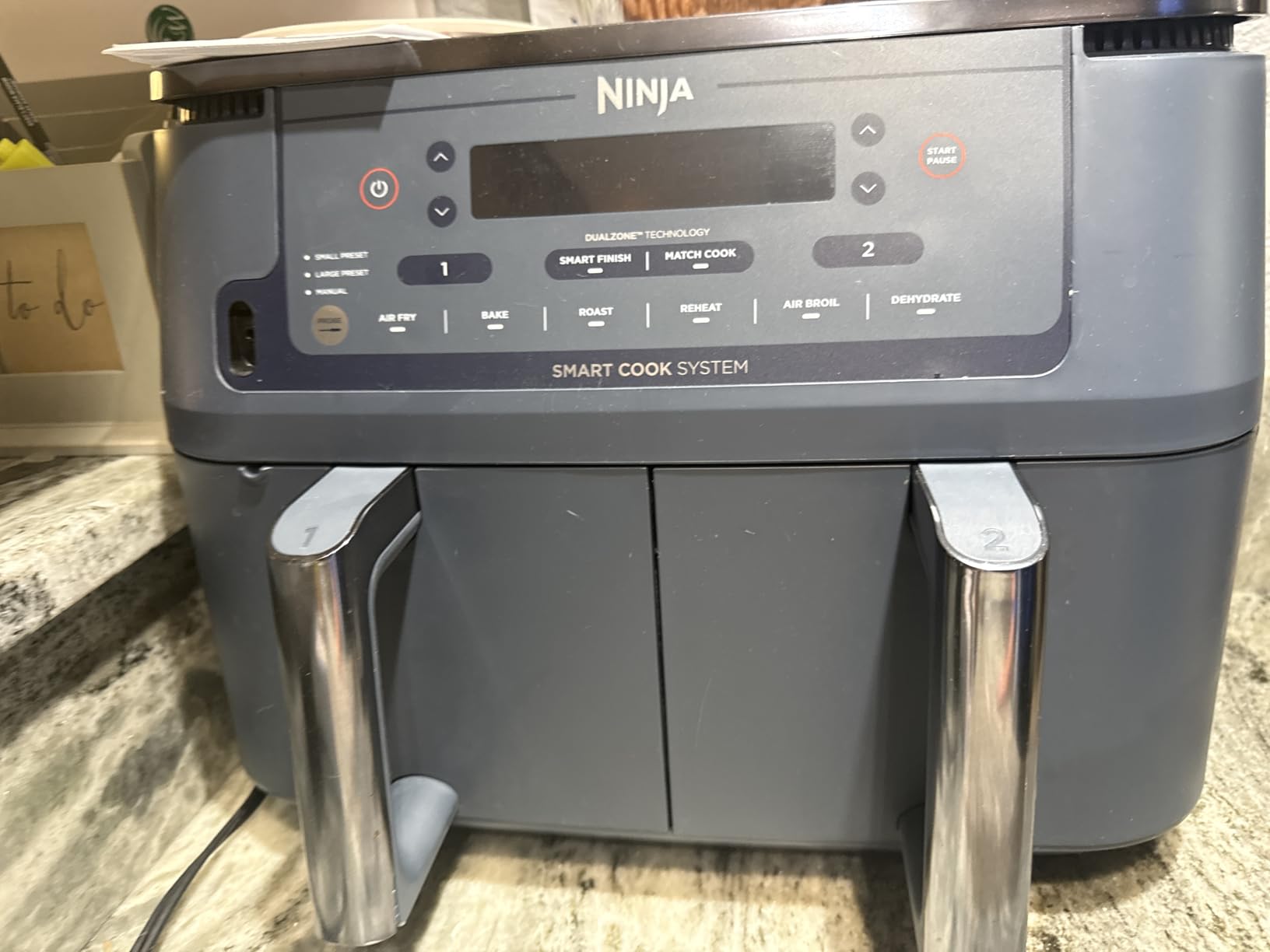Ninja Foodi Air Fryer, 10 Qt DualZone Smart XL, 6-in-1, Grey, DZ550GY customer photo 2