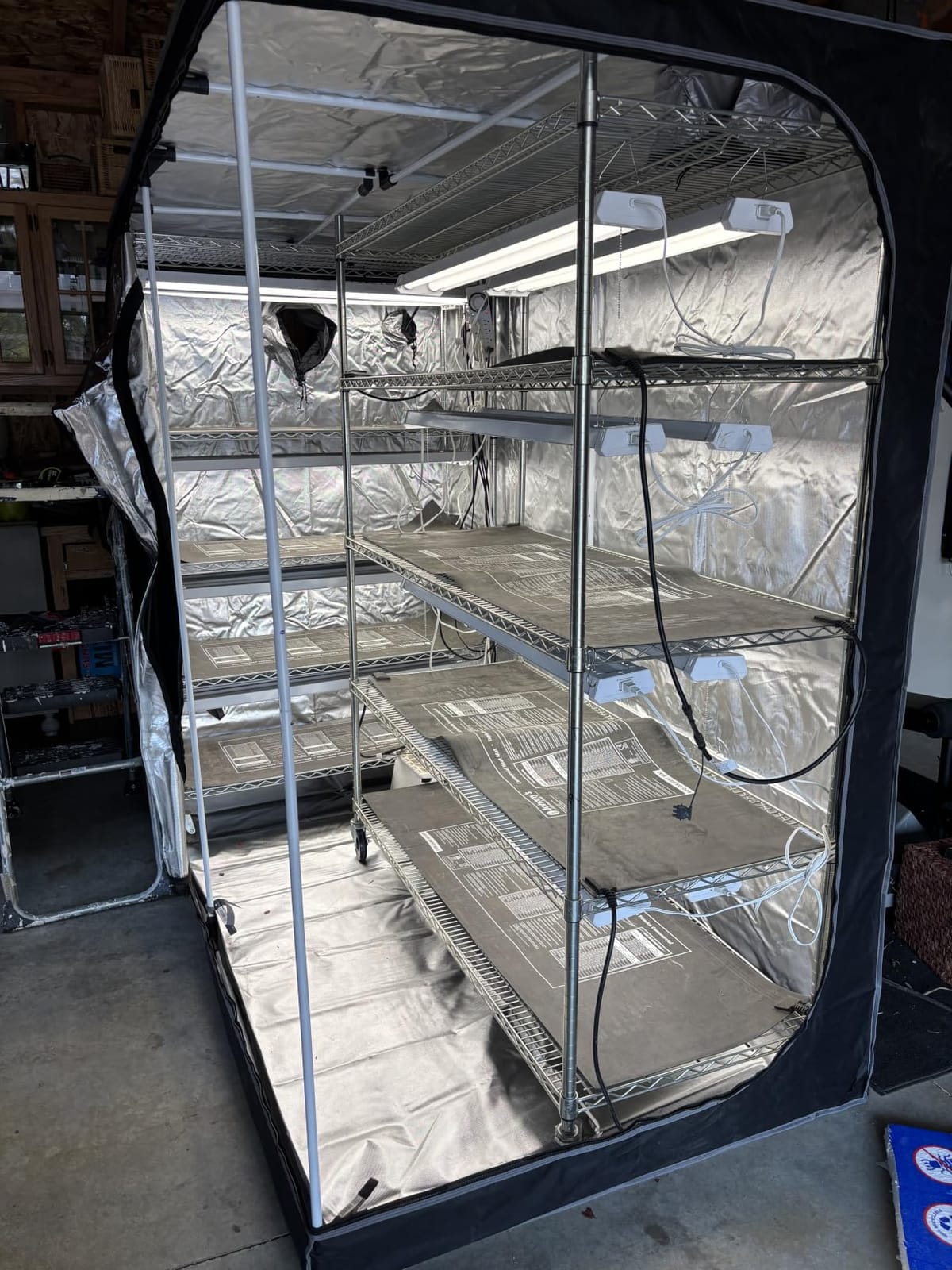 Grow Tent 18