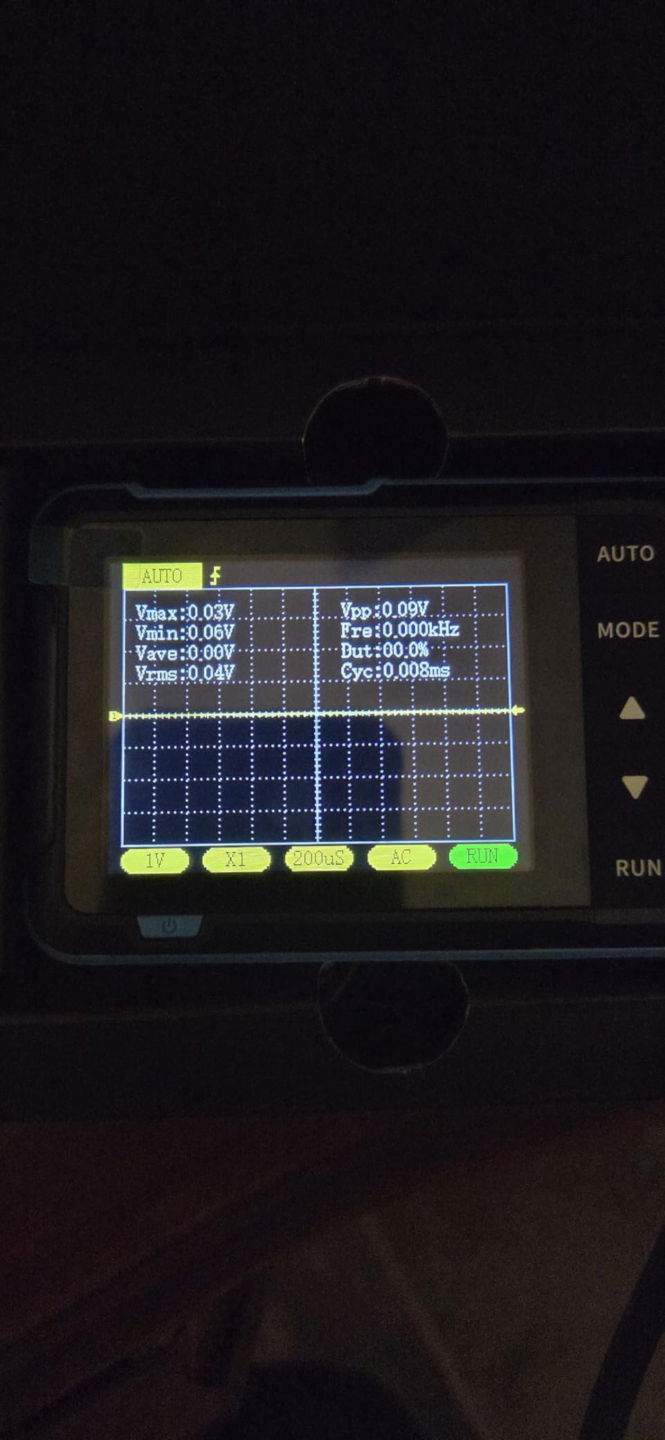 FNIRSI DSO152 Handheld Oscilloscope 200kHz Bandwidth, 2.5MS/s Sampling Rate customer photo 1