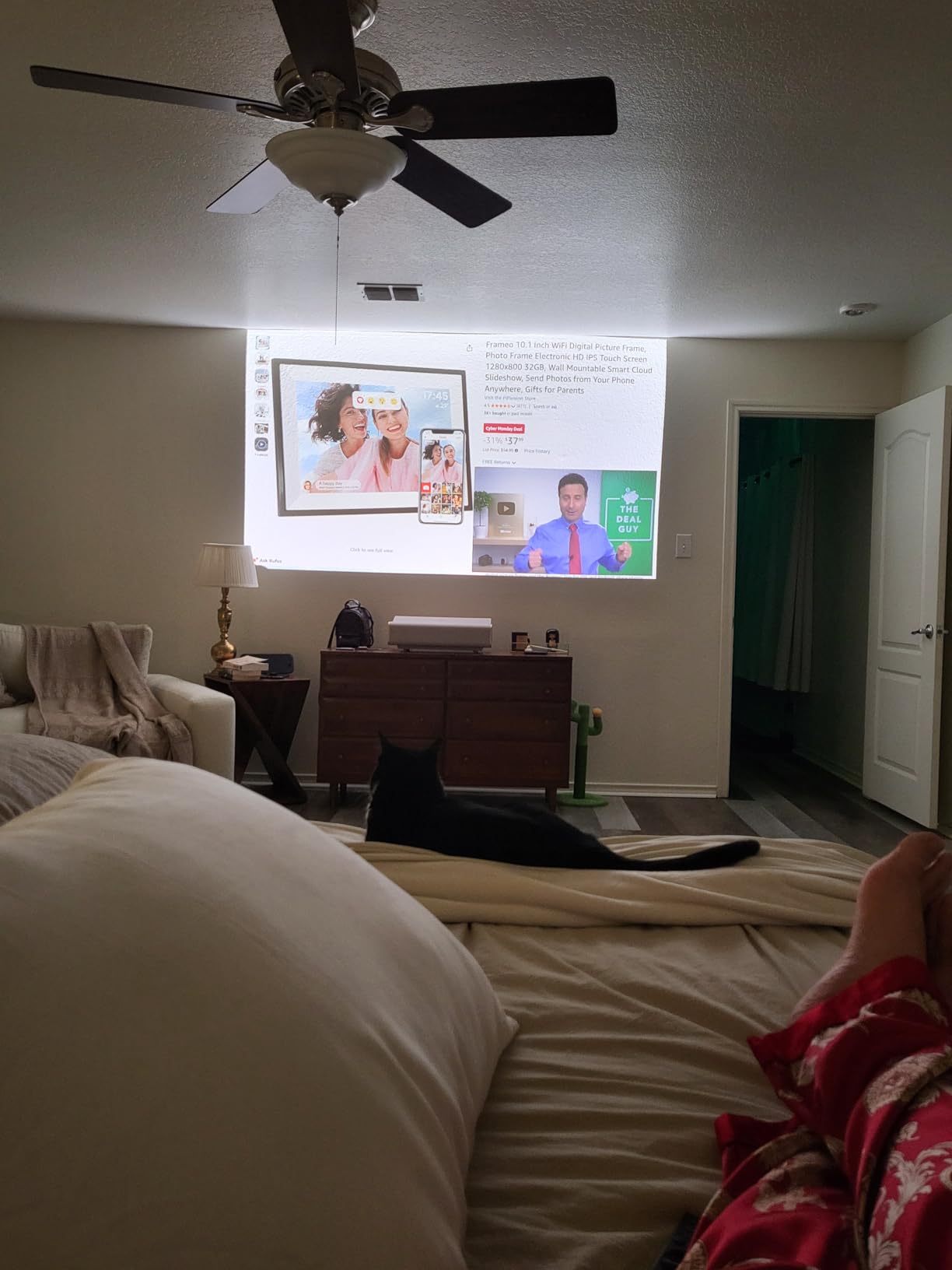 XGIMI AURA Ultra Short Throw 4K Laser Projector, 2300 ISO lumens, Google TV customer photo 2
