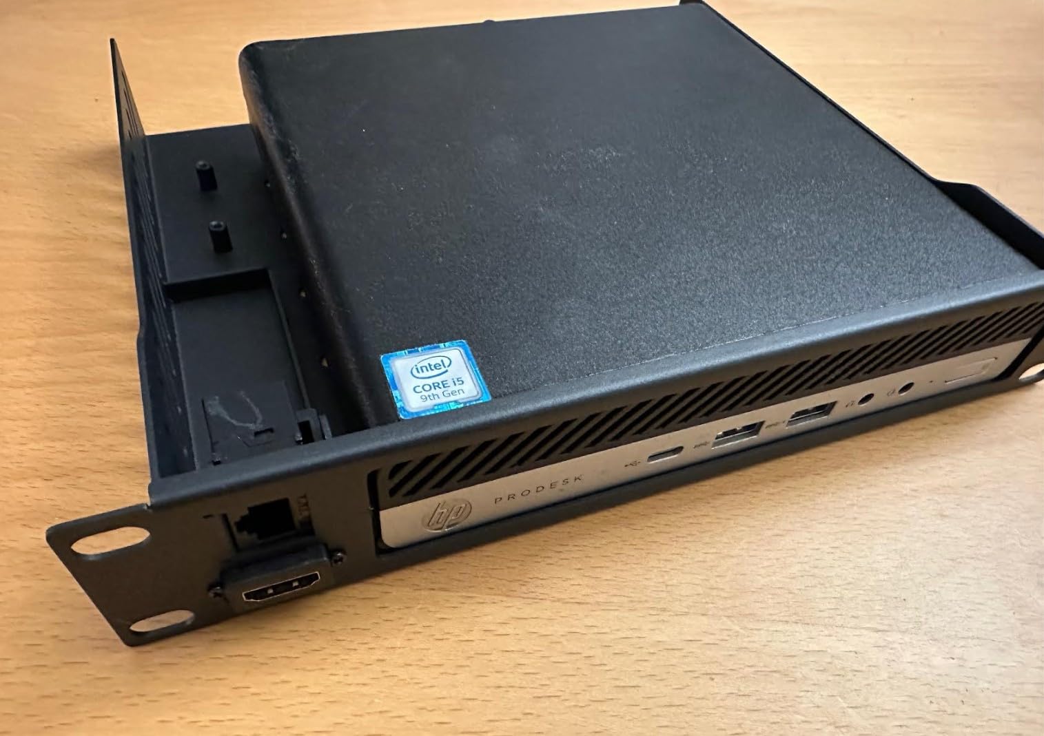 GeeekPi 10inch 1U Mini PC Rack Mount Shelf with RJ45 CAT6 Port & HDMI Port for DeskPi RackMate T1/T0 customer photo 2