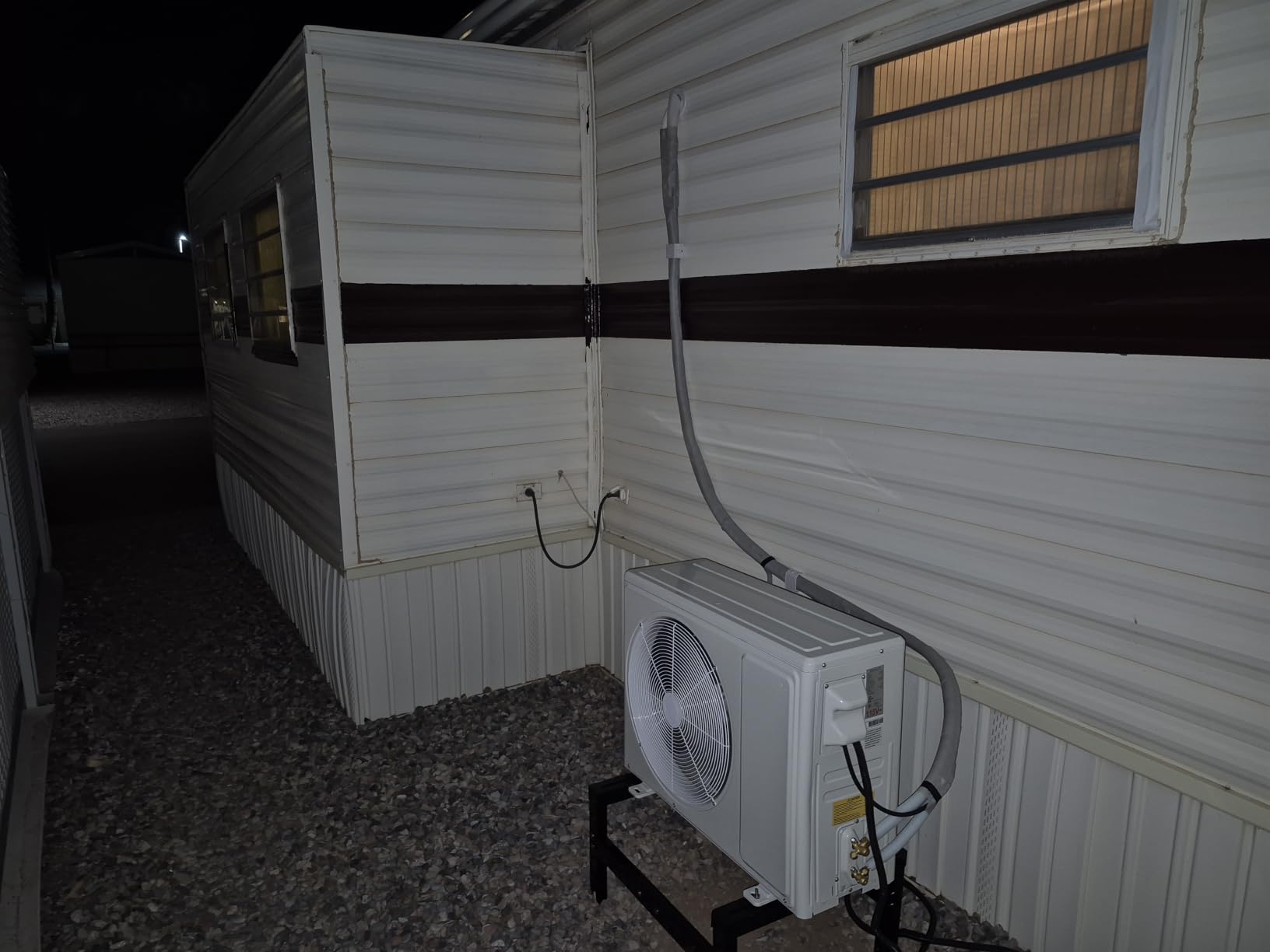9000 BTU Mini Split Air Conditioner ＆ Heat Pump - 110V/120V Wall Mount Ductless Inverter AC/Heating System - 19 SEER2, Ultra Quiet, Cools & Heats 500 Sq Ft customer photo 1