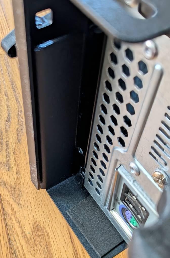 PUTORSEN Under Desk Mini PC Mount NAS Mount Bracket Holder customer photo 2
