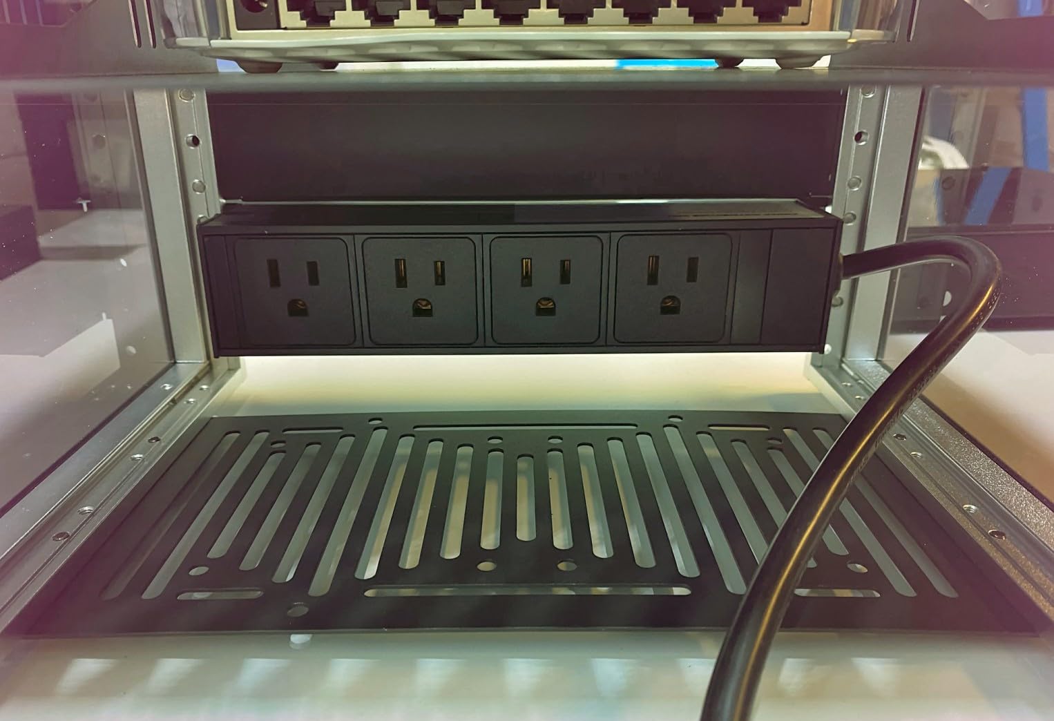 10 inch Rack PDU-1U (4 Rear Outlets), 125V/15A 6ft Cable, Surge Protected | 1020J, 15A Overload Switch, Rack Mount Power Distribution Unit for 10