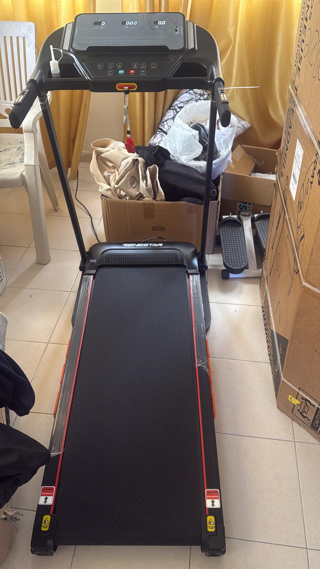 Renestar Folding Treadmill for Home with Auto Incline customer photo 1