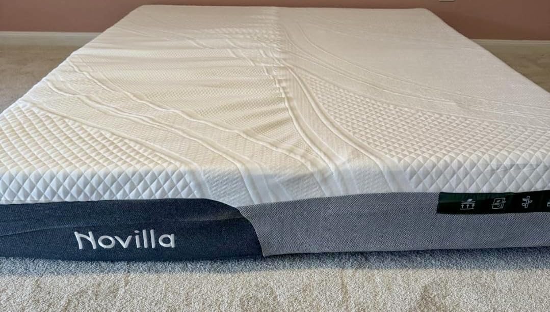 Novilla Bliss Cooling Queen Mattress, 14 Inch Gel Queen Memory Foam customer photo 2