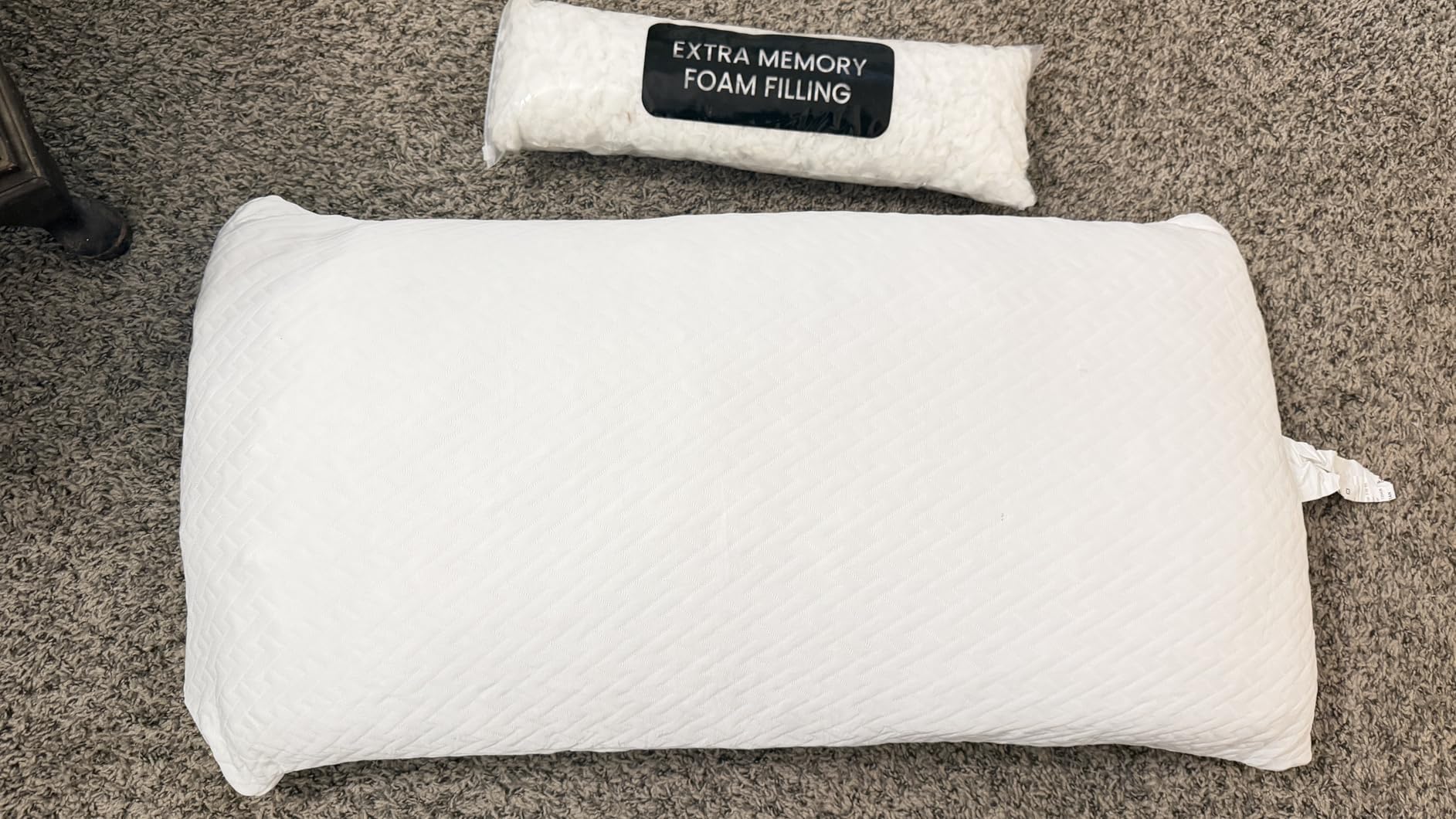 Utopia Bedding Shredded Memory Foam Pillows, Cooling Pillow, Queen, 1 Pack | Adjustable Bed Pillow for sleeping, Washable Jacquard-Polyester Cover, Support for back, side & stomach sleepers, Pack of 1 customer photo 1
