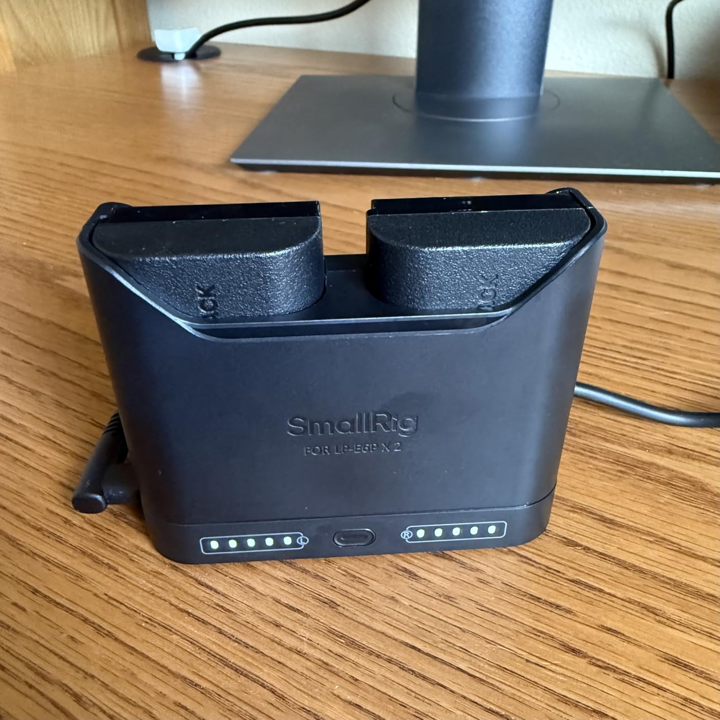 SMALLRIG LP-E6P Battery Charger for Canon, 2H Dual Slot 22.5W USB-C Charge customer photo 1