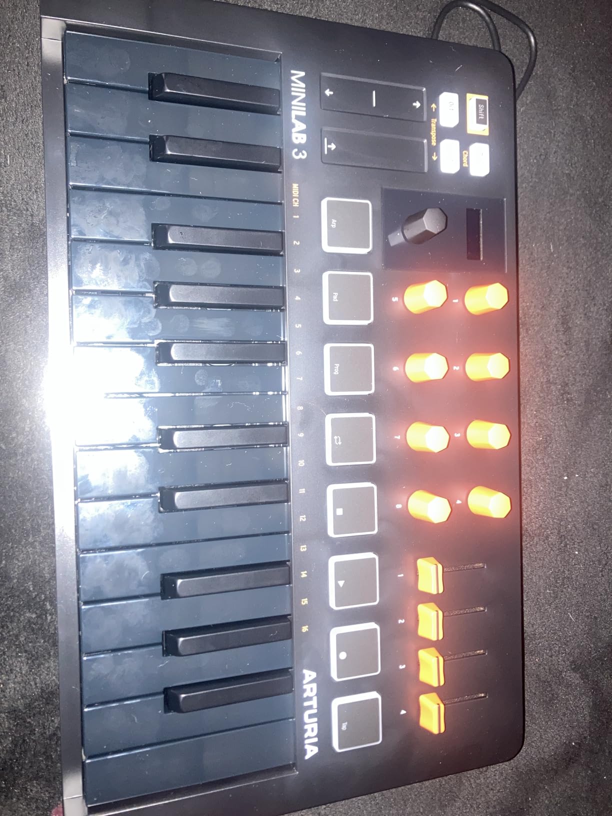 Arturia MiniLab 3 Universal MIDI Controller, Champagne customer photo 1