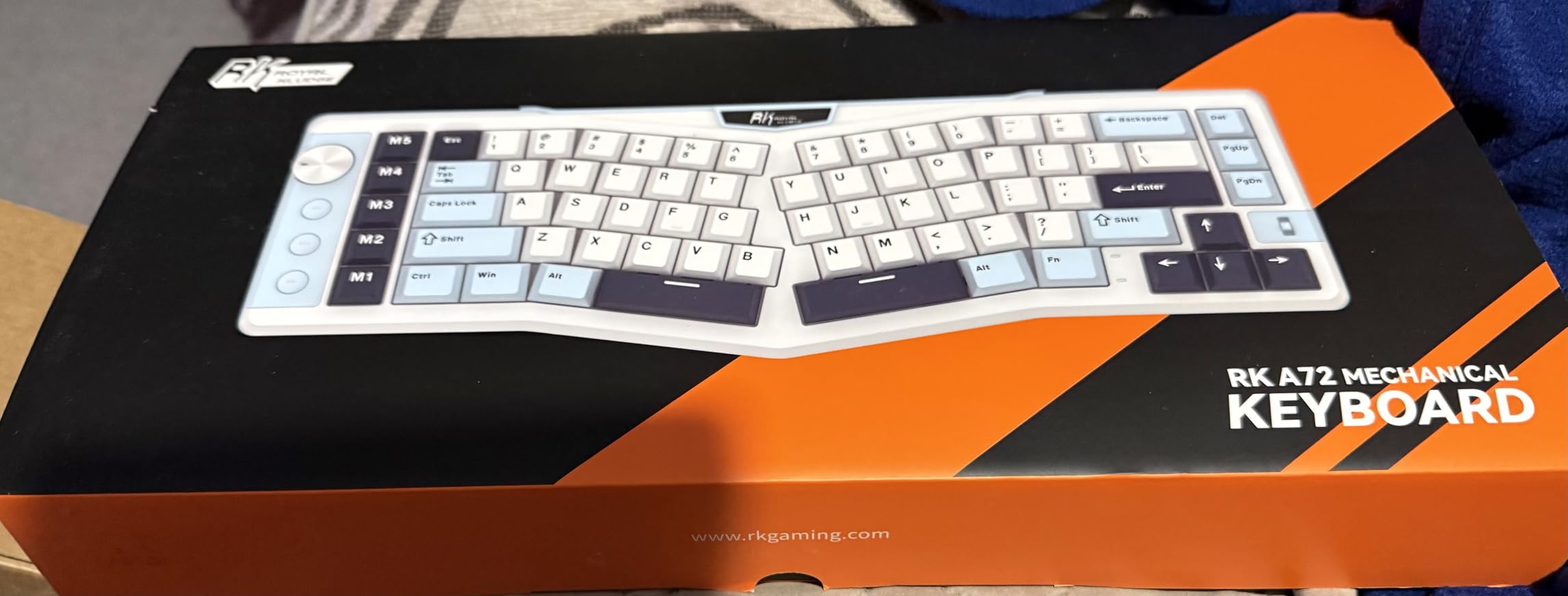 RK ROYAL KLUDGE A72 Alice Ergonomic Wireless Mechanical Keyboard, Split Ergo customer photo 1