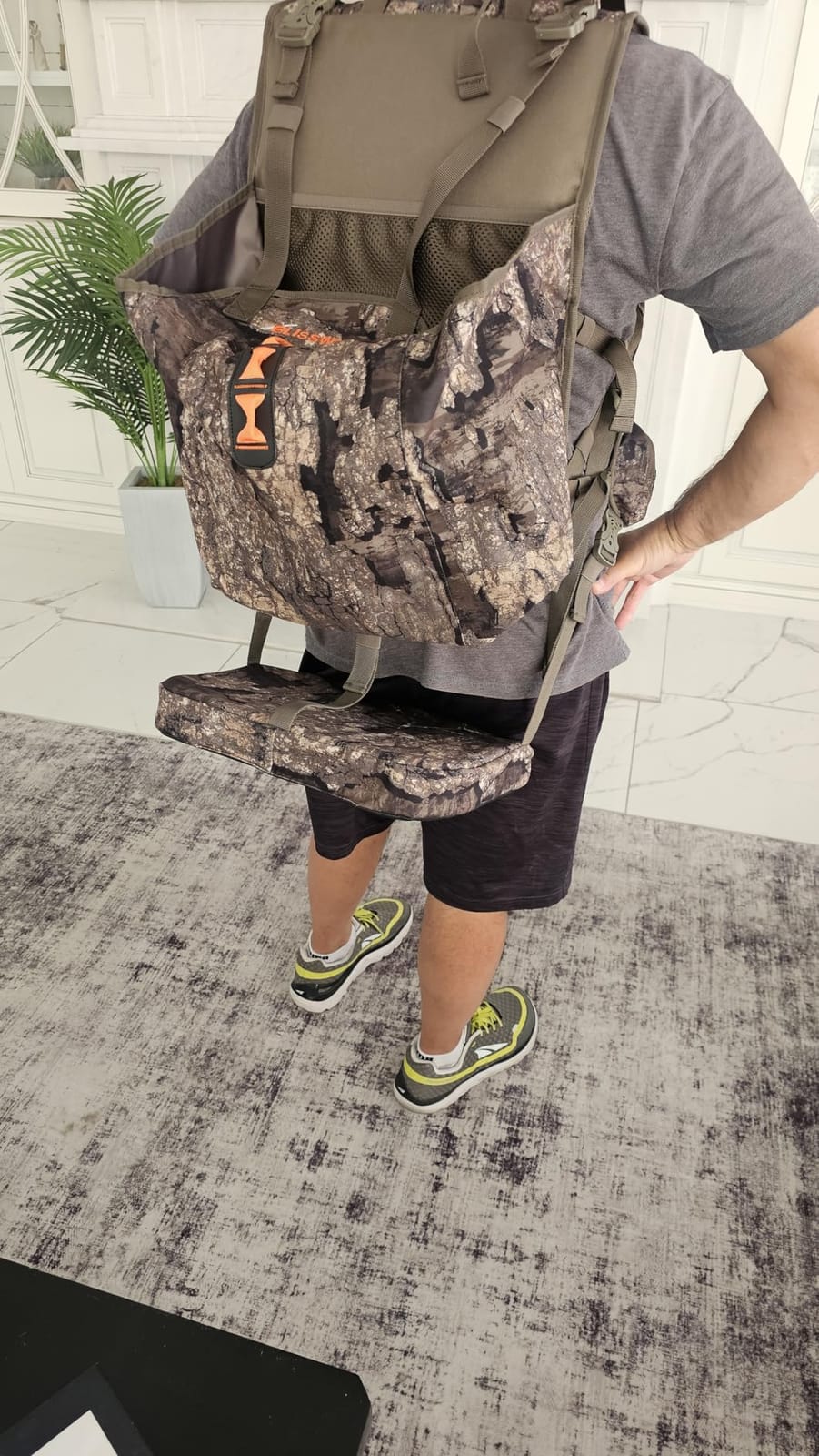 Turkey Hunting Vest backpack with Seat Turkey Vest with Game Pouch for Men customer photo 2