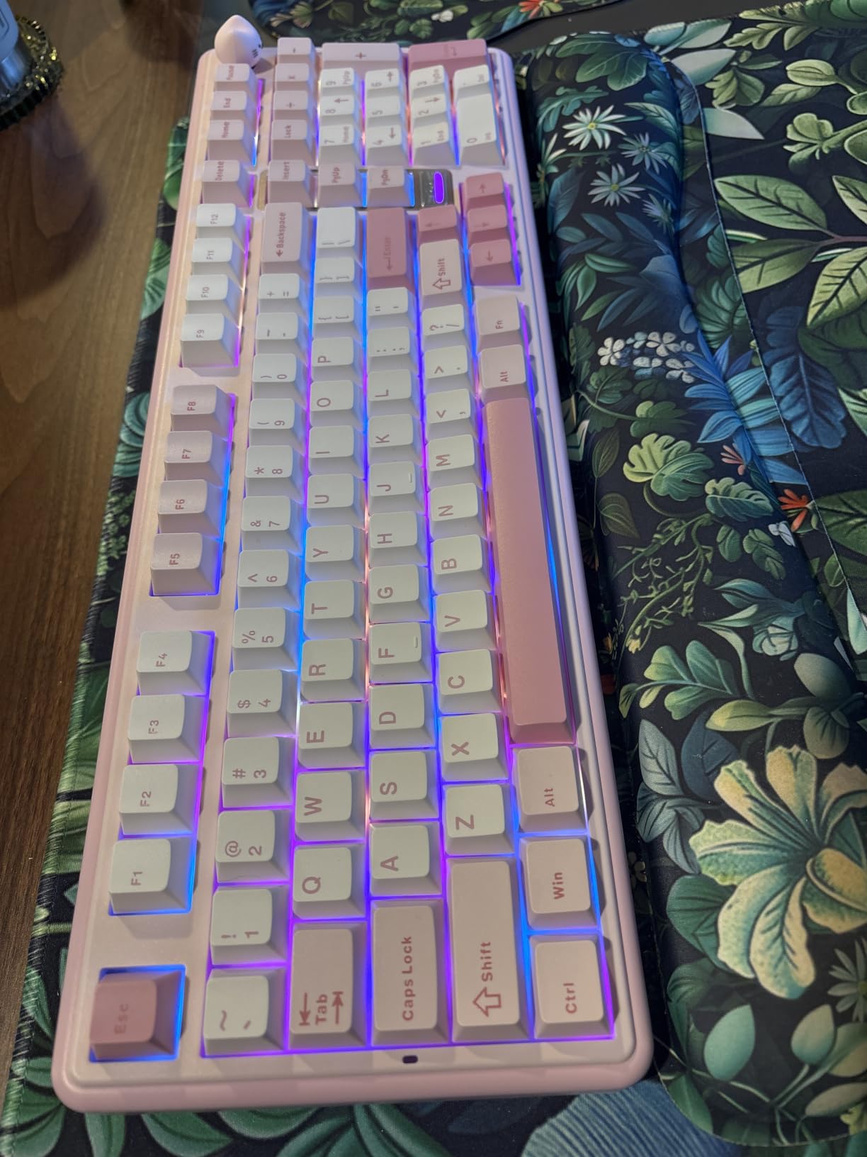 YUNZII B98 PRO 96% Wireless Mechanical Keyboard (Black, Milk Switch) | QMK/VIA, with Numpad, Dual-Style Knob Design, Creamy Pre-Lubed Switches, Hot Swap, Gasket Mount, RGB for Gaming/Win/Mac customer photo 1