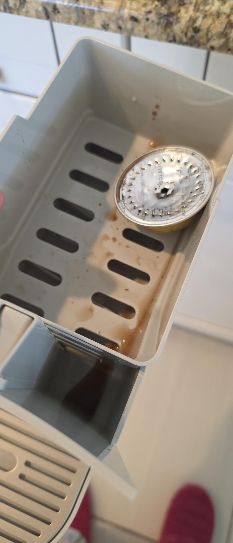 Nespresso Vertuo Up Coffee & Espresso Maker by De'Longhi, White customer photo 2