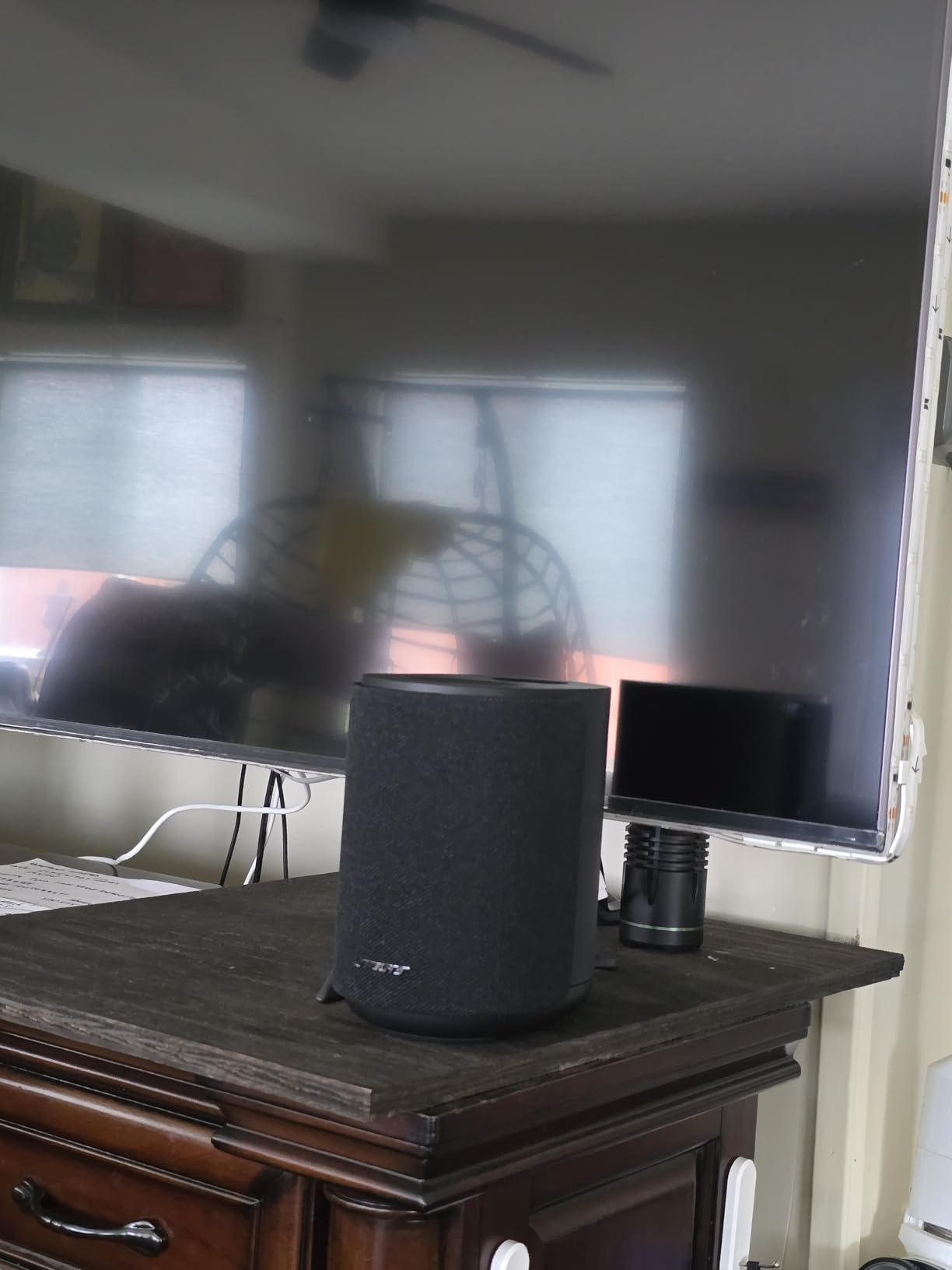 Bose New Lifestyle Ultra Speaker, Wireless Home Speaker, TrueSpatial Audio, CleanBass, AirPlay & Google Cast, Black customer photo 1