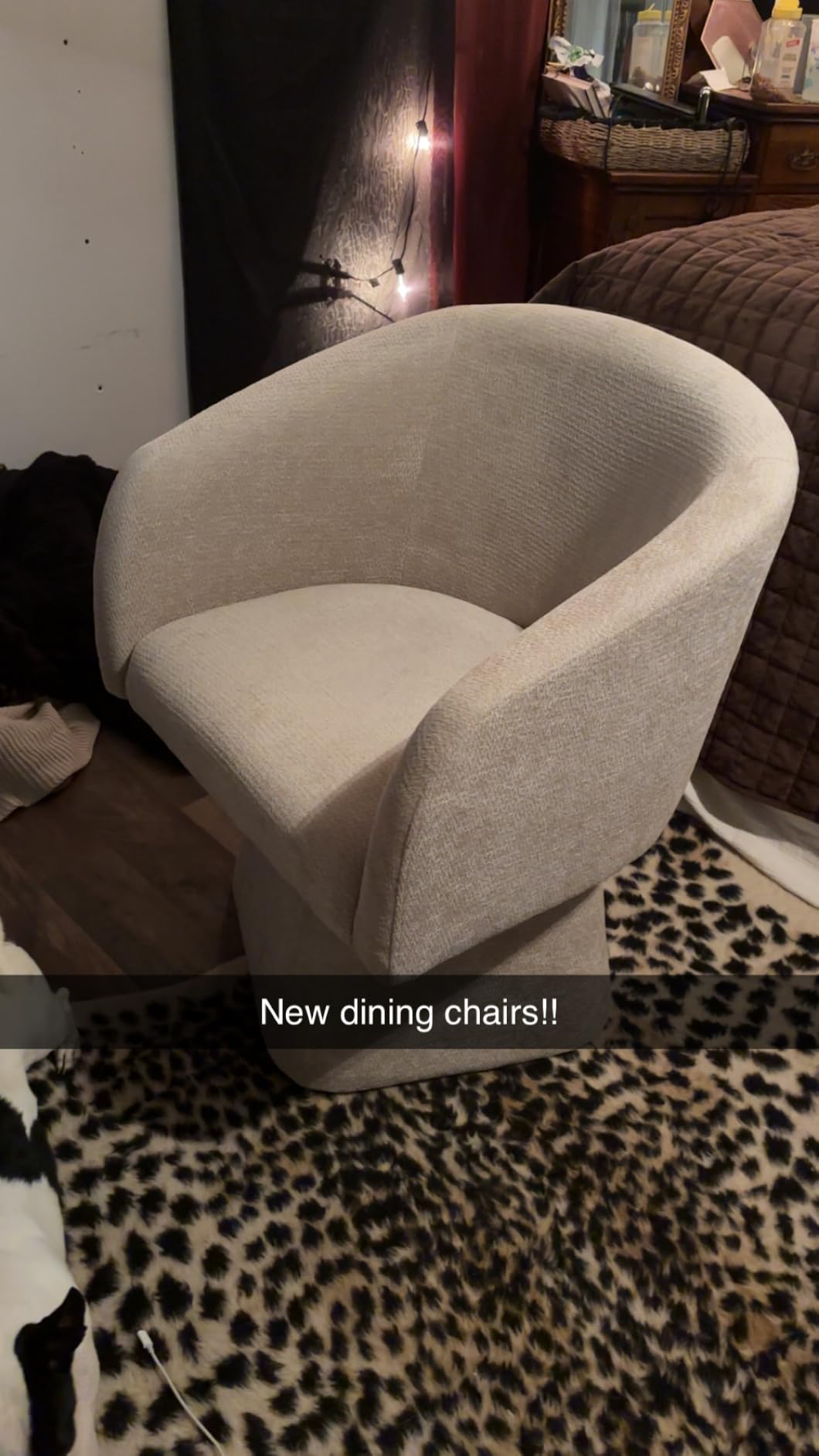 VKNOW Upholstered Swivel Dining Chair with Barrel Back and Armrests | Modern Accent Arm Chair with Thickened Cushion, Soft Chenille Fabric, for Dining Room, Living Room, Vanity, Khaki customer photo 2