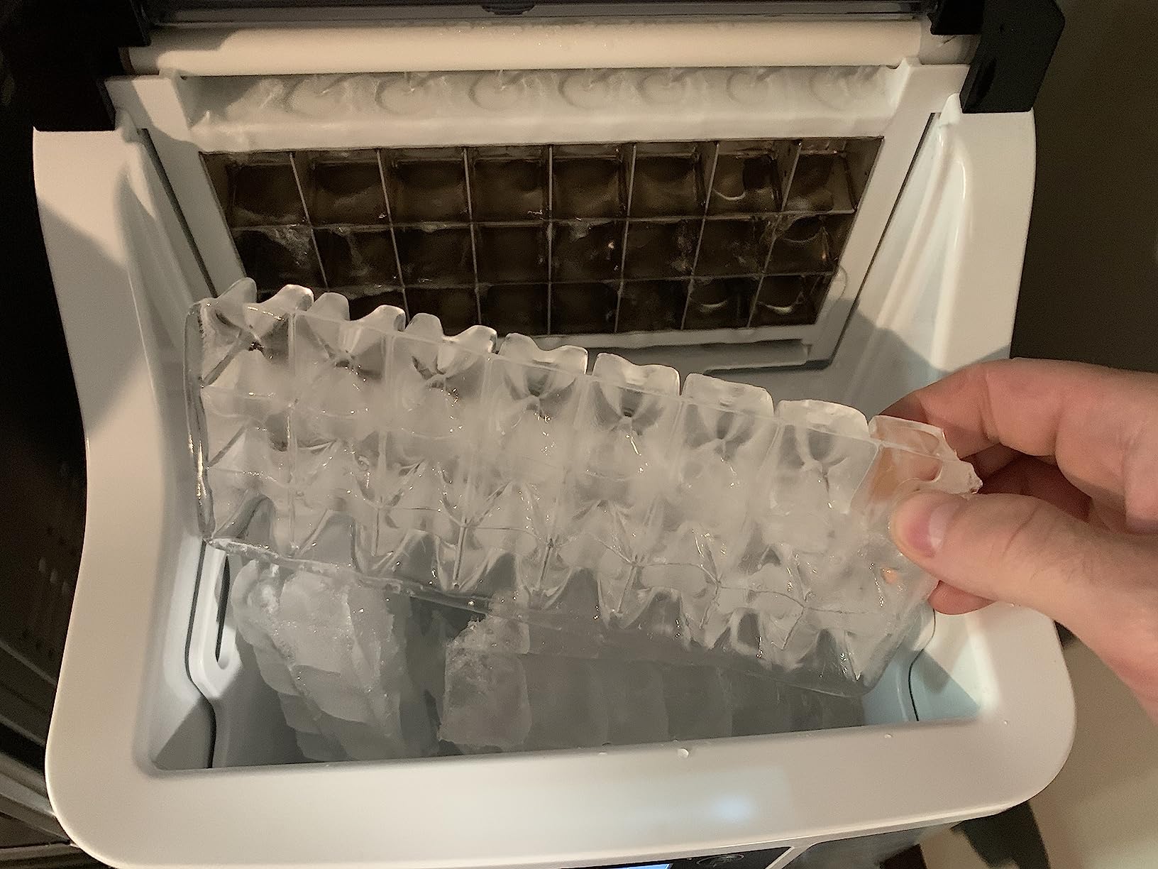Silonn Nugget Ice Maker Countertop, Auto Drop Ice, Self Cleaning Ice Machine, 40 lbs/24H Soft Chewable Ice, Self Dispensing Nugget Ice Maker for Home, Kitchen and Party customer photo 1