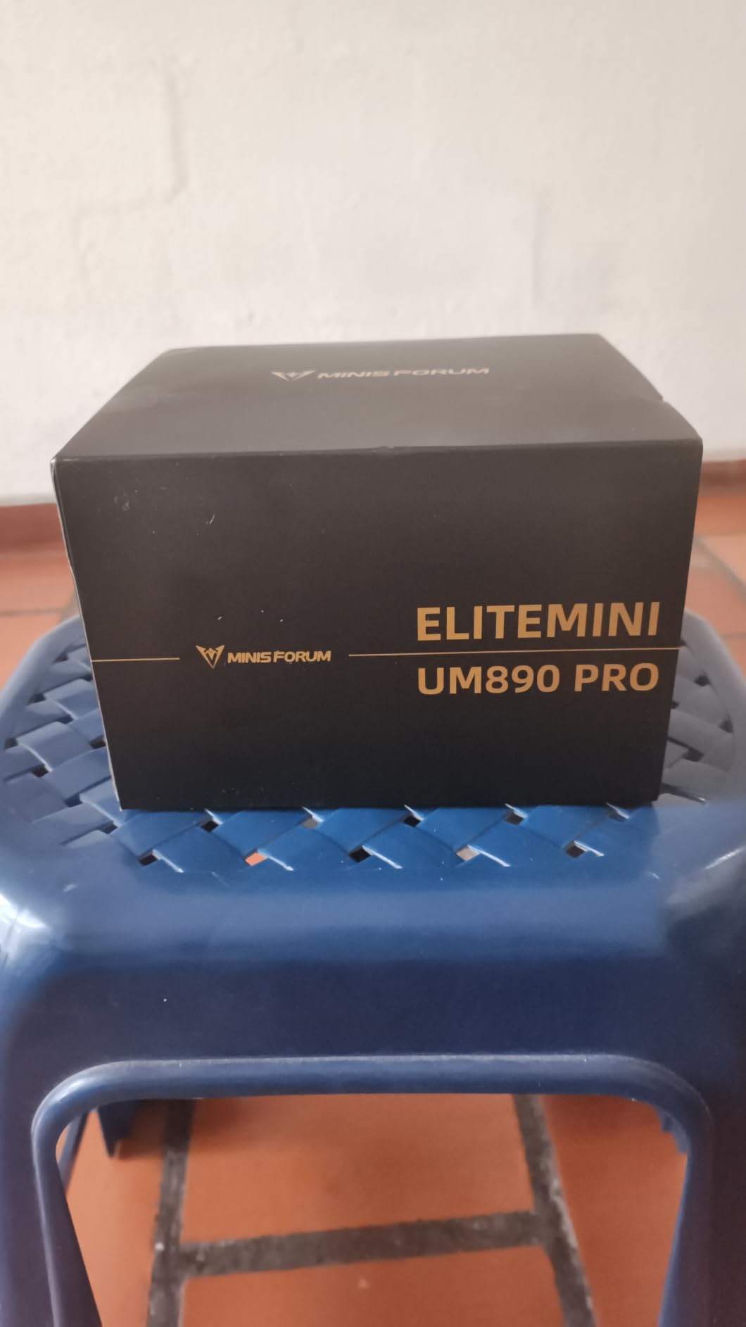 Mini PC AI X1 Pro AMD Ryzen AI 9 HX370 (12 Cores/24 Threads, up to 5.1GHz) & AMD Radeon 890M Mini Gaming Computer, 32GB DDR5 512 PCIe 4.0 SSD, 8K Quad Display, Dual 2.5 LAN/WiFi 7/BT5.4/Oculink customer photo 1