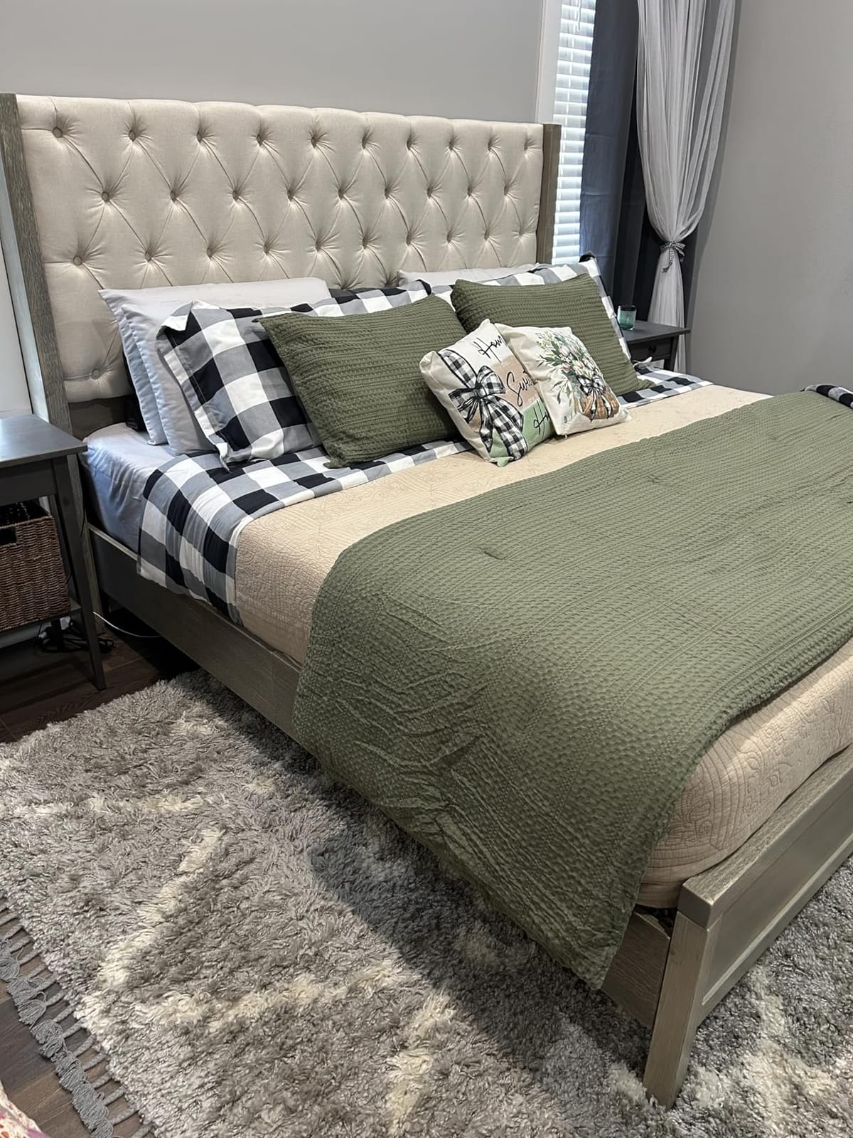 Jocisland King Size Solid Wood Bed Frame,57