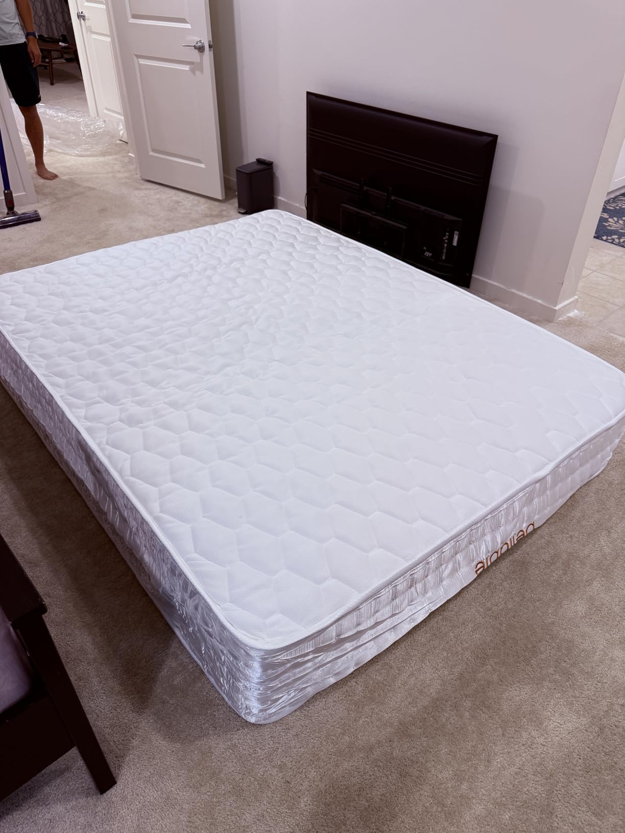 Queen Mattress, 14 Inch Medium Firm Hybrid Queen Mattress Cooling Gel Memory Foam Individually Wrapped Pocket Coils, Excellent Edge Support, Zone Support for Back Neck Pain Relief, Fiberglass-Free customer photo 2