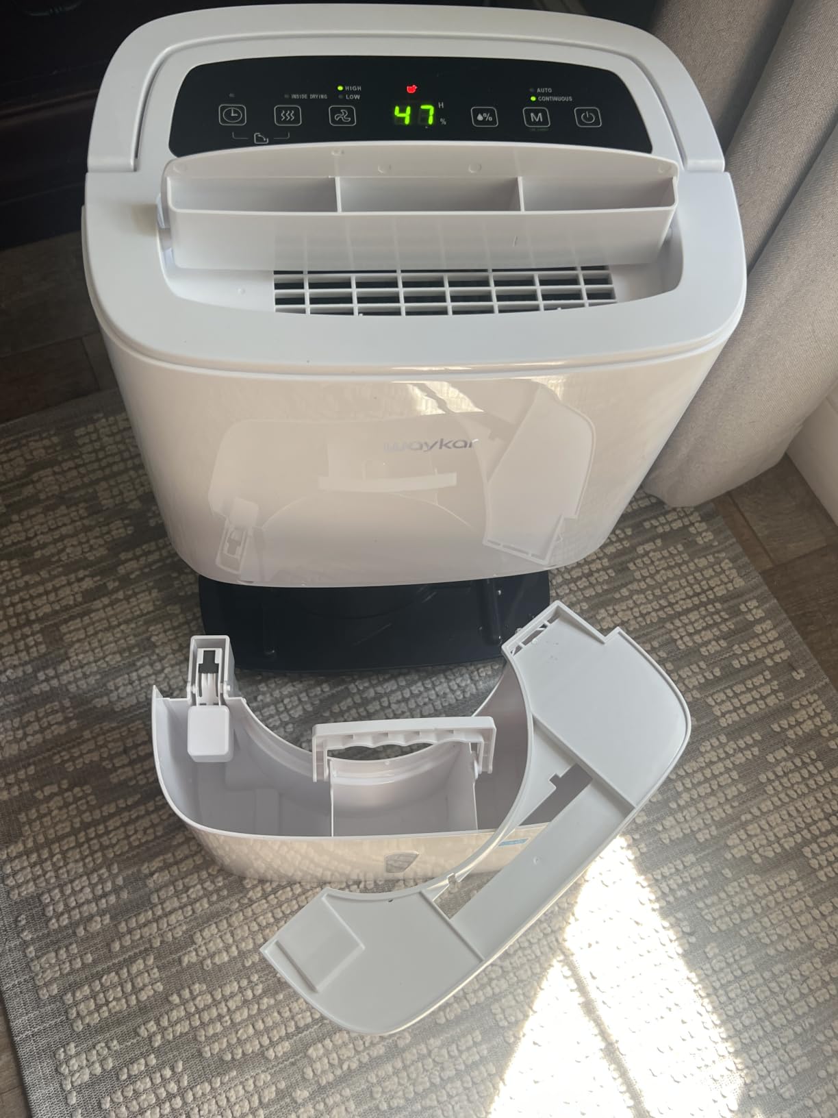 Waykar 34 Pints 2025 Most Efficient Energy Star Dehumidifier for Home & Basement, Ideal for Spaces up to 2,000 Sq. Ft. with Auto or Manual Drainage, 0.62-Gallon Water Tank customer photo 2