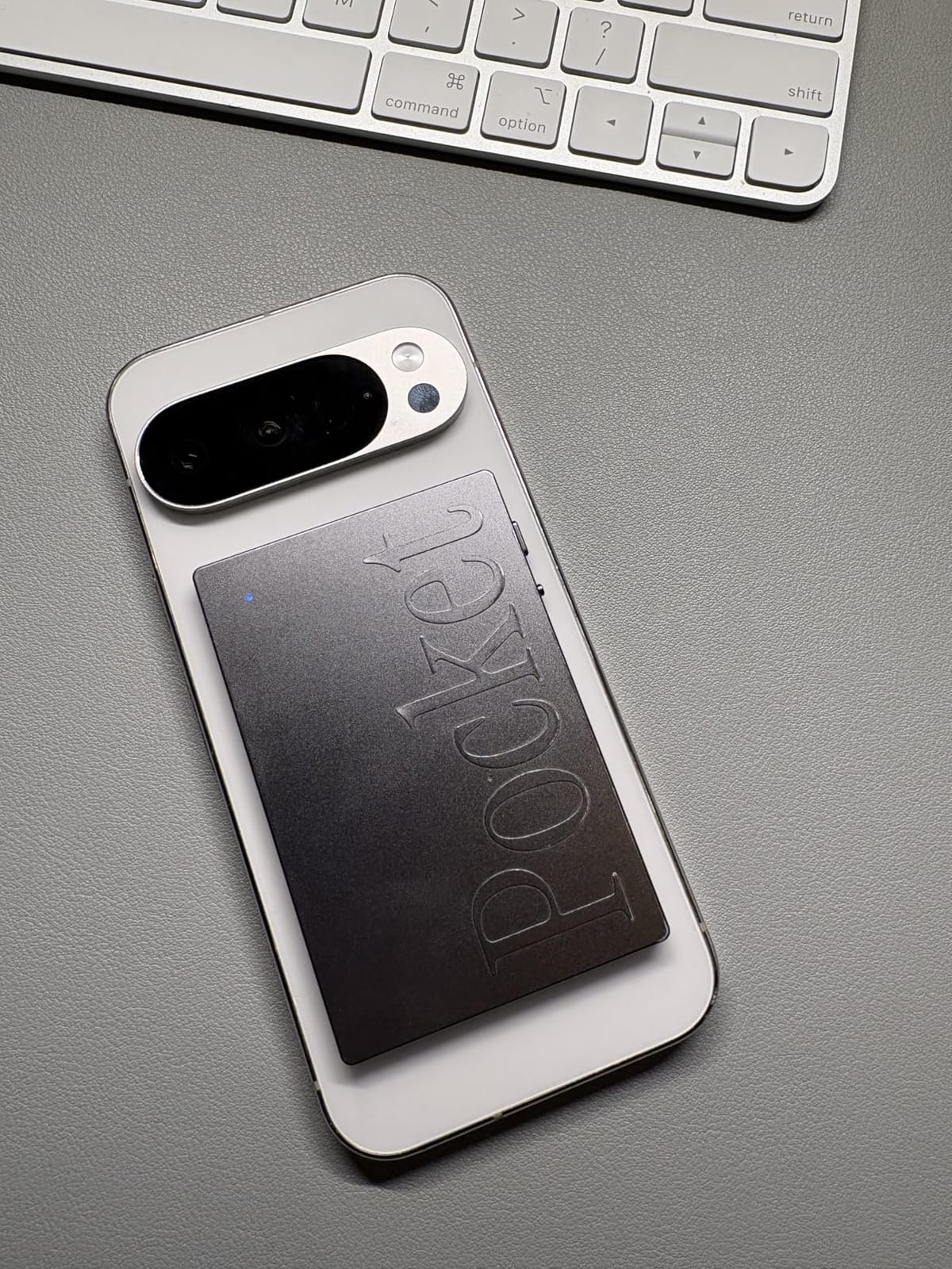 Pocket AI Voice Recorder, Auto Transcription, AI Note Taker, Space Grey customer photo 1