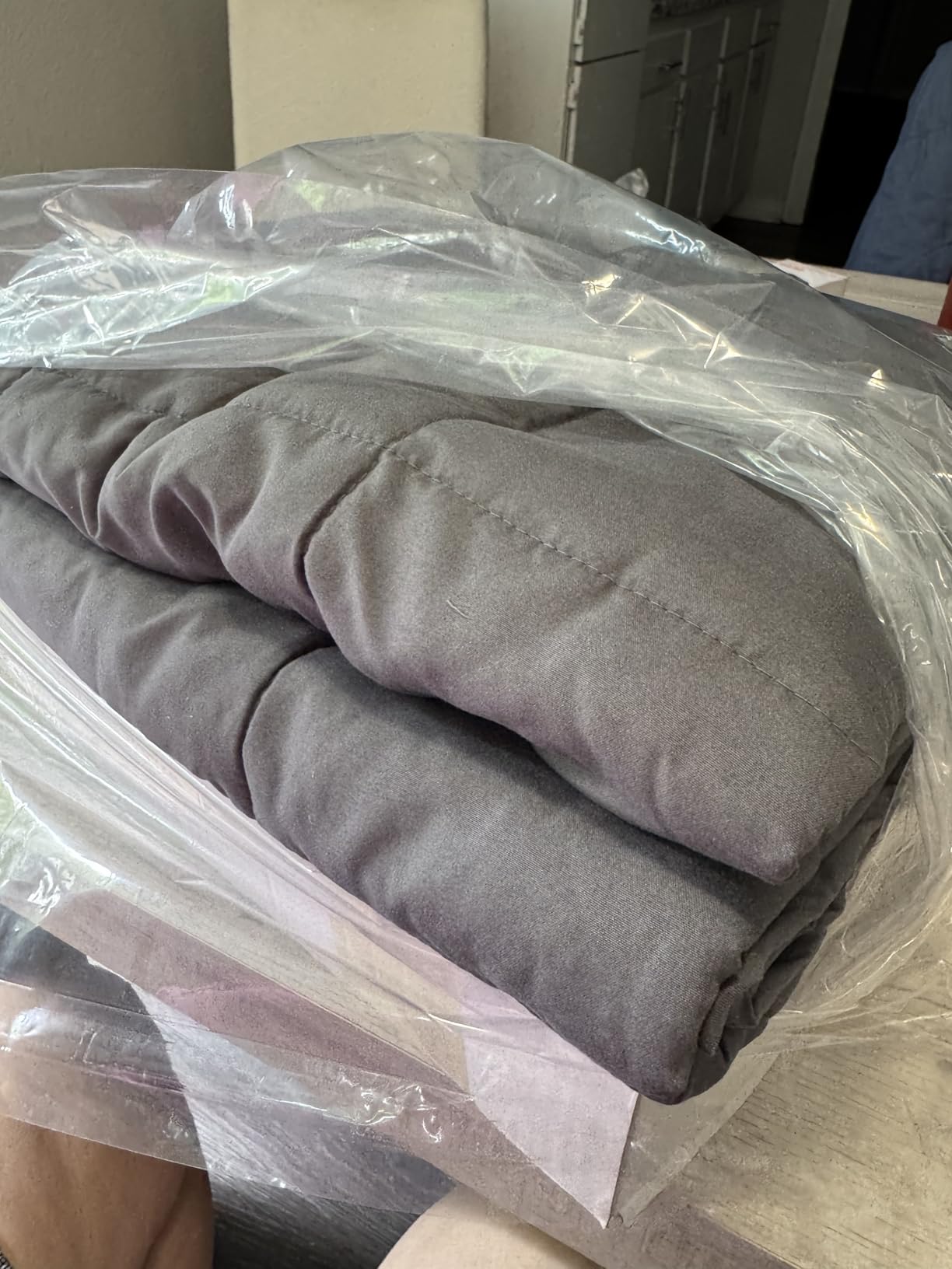 Smart Queen Weighted Blanket 15lbs (48”x72”,Grey) Twin Size Soft Cooling Heavy Blanket for Sleeping, Breathable All Season Comfort with Premium Glass Beads,Machine Washable customer photo 2