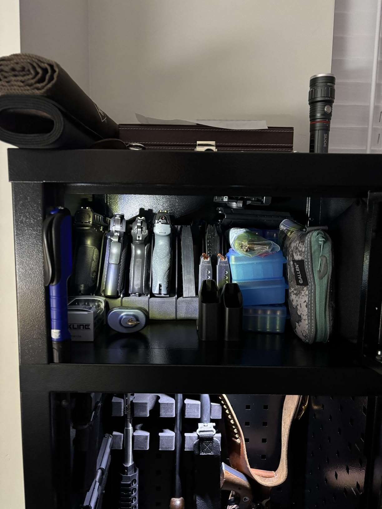 KAER 2-4 Gun Safe for Rifle and Pistols Electronic Gun Security Cabinet Quick Access Rifle Security Safes Gun Cabinet for Shotguns with Built-in Removable Storage Shelf 2026 customer photo 1
