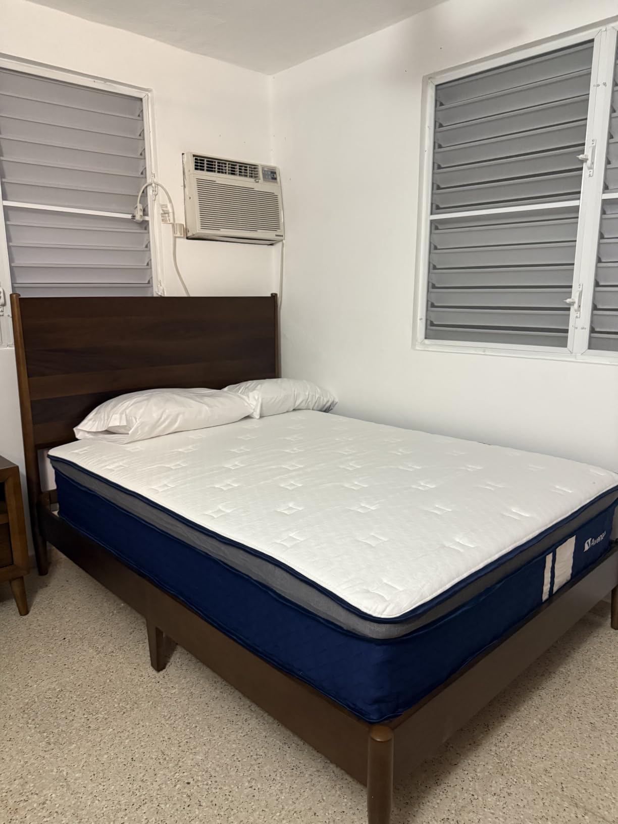 Avenco SyncDeep Queen Mattress 12 Inch, Firm Hybrid Cooling, Lumbar Support | Back Pain Relief, Motion Isolation, Reinforced Edge Support, Fiberglass Free, CertiPUR-US Certified customer photo 2