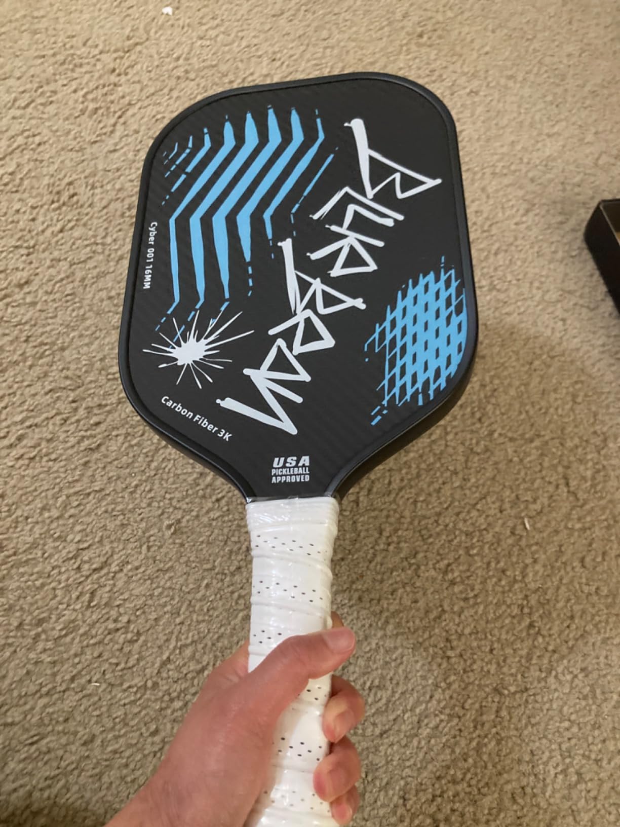 Pickleball Paddles,USAPA,Carbon Fiber Pickleball Paddle with 16MM Polymer Honeycomb Core Provides Lighter Weight&Higher Grit&Spin,Engineered for Professional Players,BlueBean customer photo 1