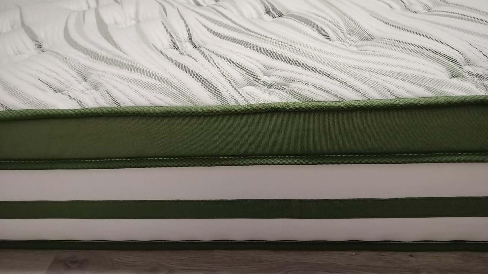 12 Inch RV Mattress Short Queen, Hybrid Memory Foam Mattress Medium Firm, 7-Zone Pocketed Coils for Back Pain Relief, Cooling Bed Mattresses in a Box, 365-Night Trial, Certified Safe Foams, 60x75'' customer photo 1