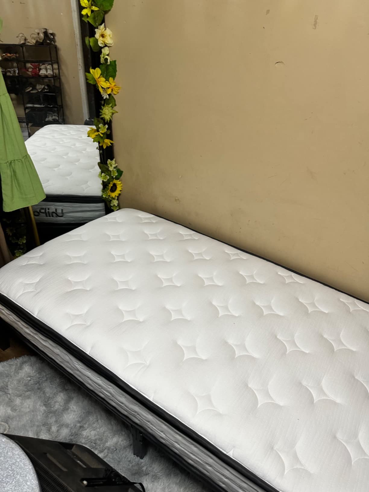 12 Inch Firm Queen Mattress - Hybrid Mattresses in a Box with Back and Lumbar Hip Support, Fiberglass Free, CertiPUR-US Certified customer photo 1