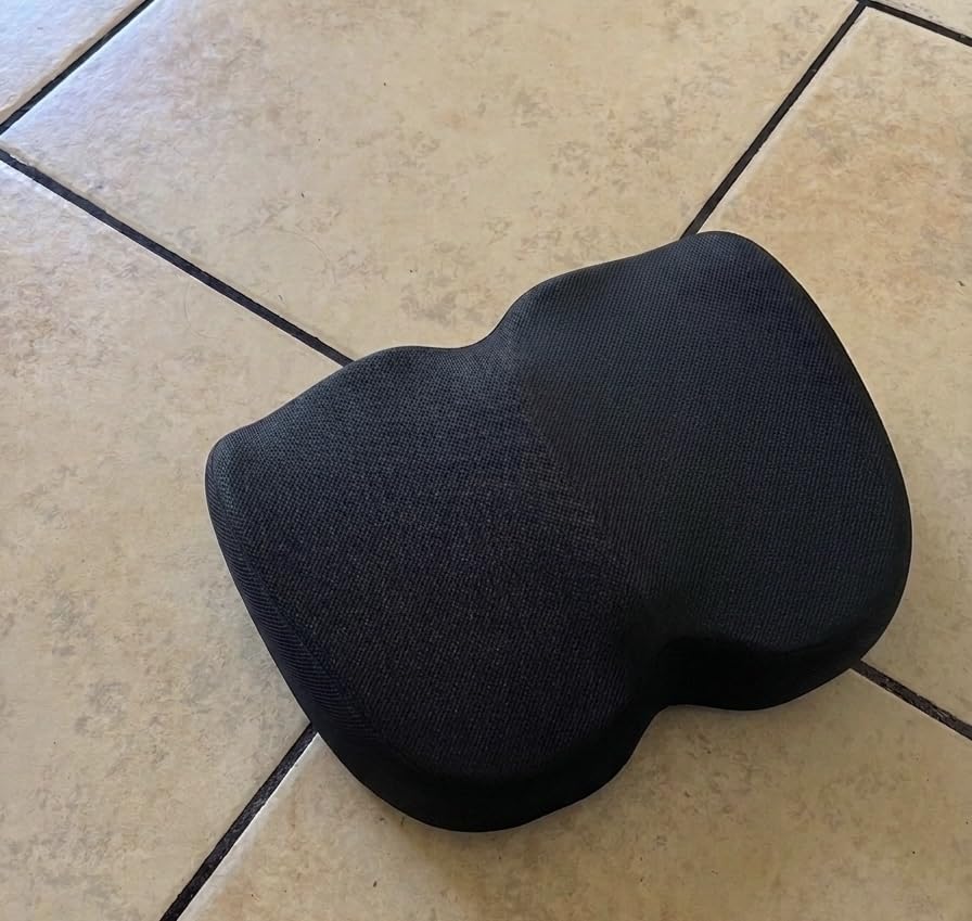 Everlasting Comfort Foot Rest for Under Desk at Work - Memory Foam Office Foot Stool & Under Desk Footrest Leg Elevation Pillow for Gaming & Home Office, Supports Posture customer photo 2