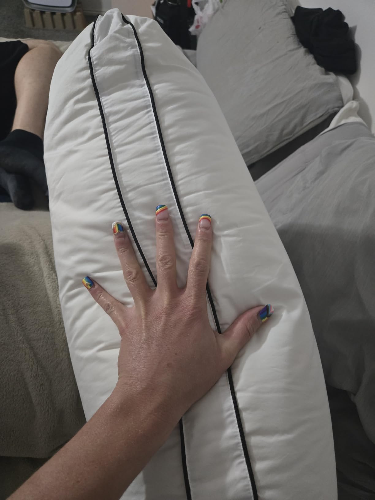 Goose Feather Down Pillows Queen Size Set of 2, Luxury Hotel Collection Bed Pillows for Sleeping, Gusseted Down Pillow for Bed, Soft Fluffy Medium Firm for Side Back Stomach Sleepers 20x30 in. customer photo 1