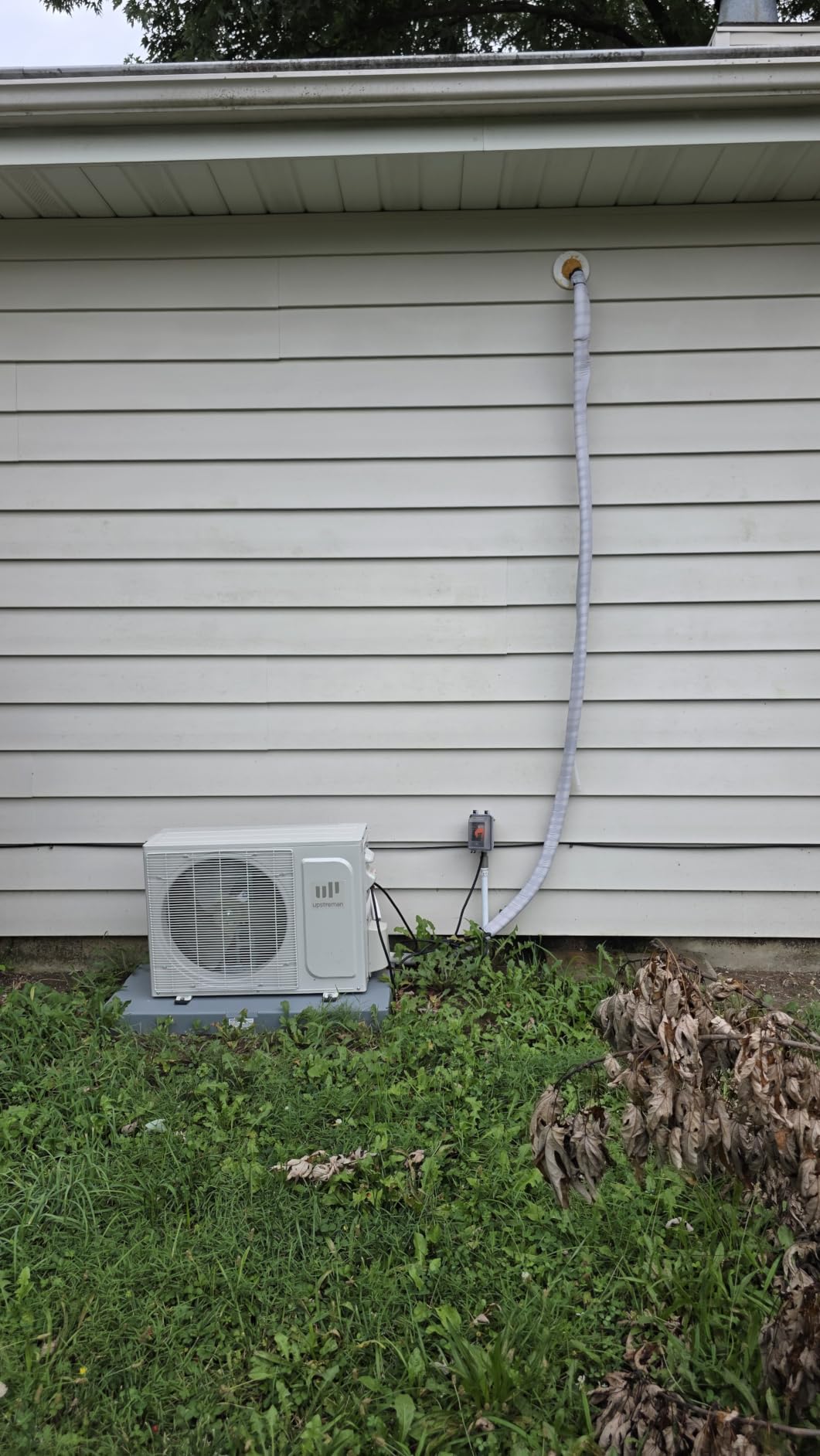 Upstreman 2 Zone Mini Split with Heat Pump, 9K+12K BTU, 23 SEER2, 230V customer photo 2