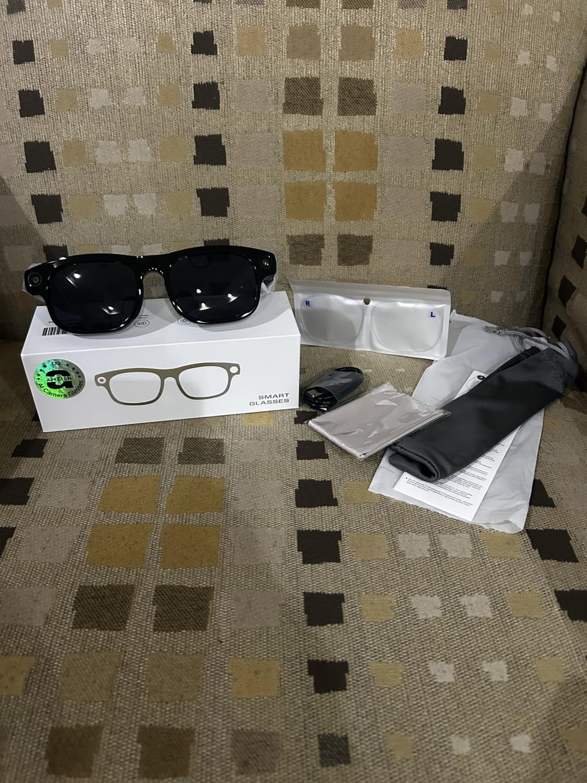 AI Smart Glasses with Camera, 8MP HD Bluetooth Camera Glasses for Women Men customer photo 2