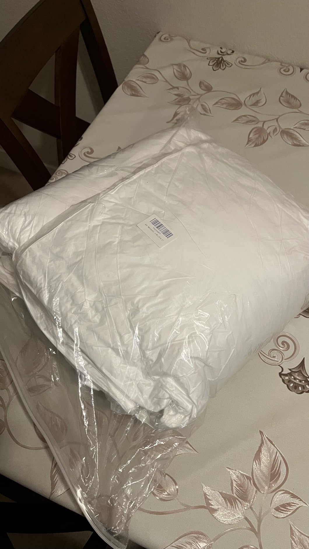 Canadian Goose Down Pillows Queen Size 80% Goose Down and 20% Goose Feathers, 1650+ Fill Power White Down Pillow with 800 Thread Count Cotton Shell, Ultra Comfort Bed Pillows (White 20