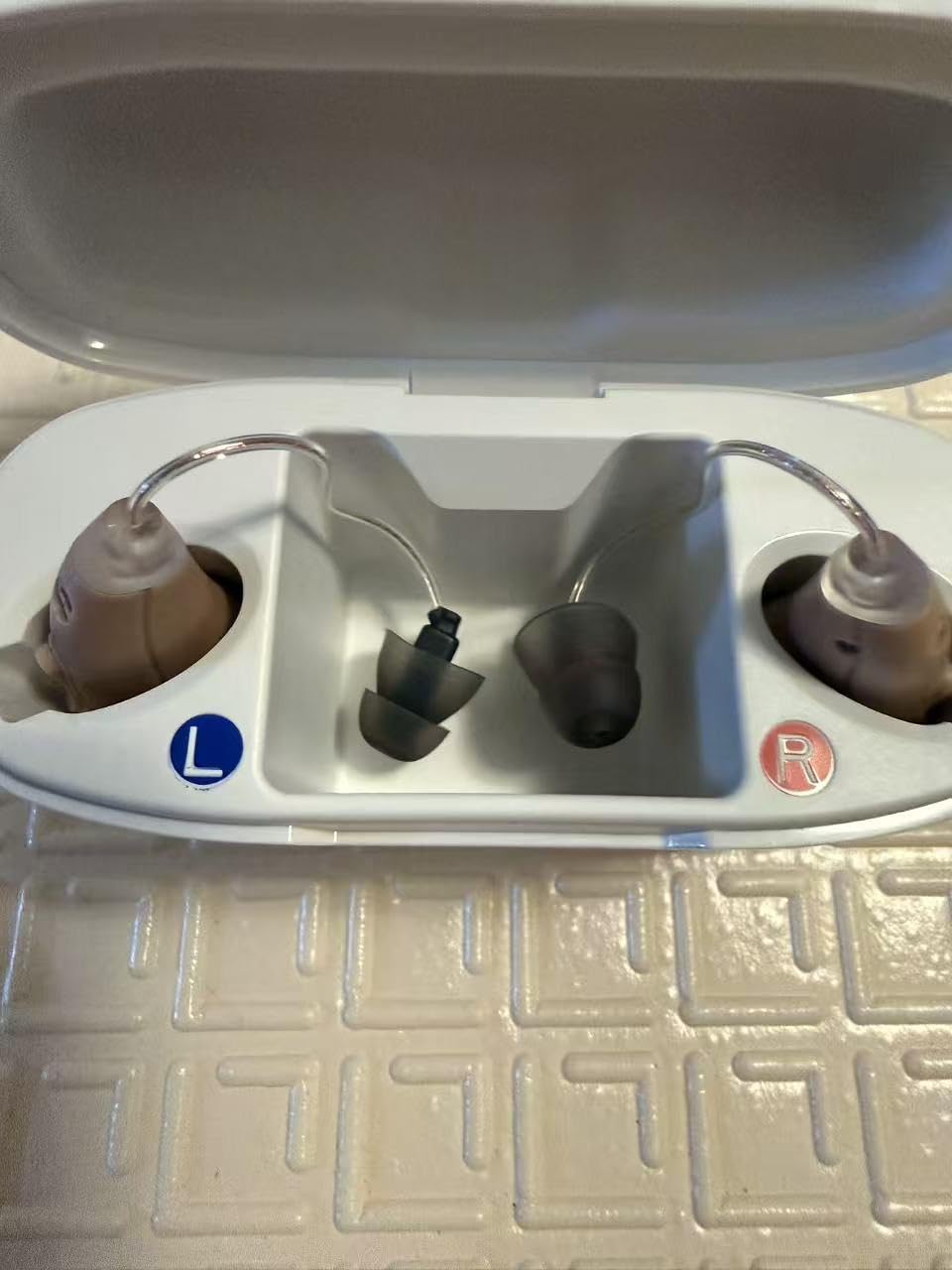 Hearing Aids for Seniors, Hearing Amplifiers Device Rechargeable customer photo 1