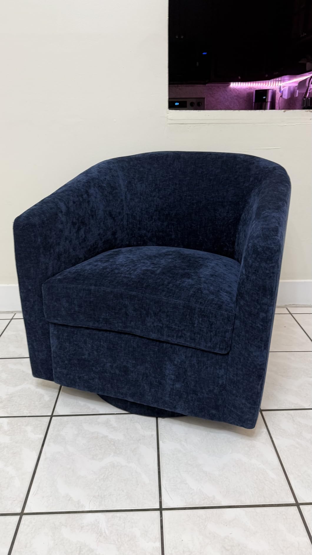 Zihanhome Swivel Accent Chair, Chenille Upholstered Barrel Chair with 360° Swivel Base, Modern Living Room Chair, Soft Reading Armchair for Bedroom, Apartment & Small Spaces (Golden Yellow) customer photo 2