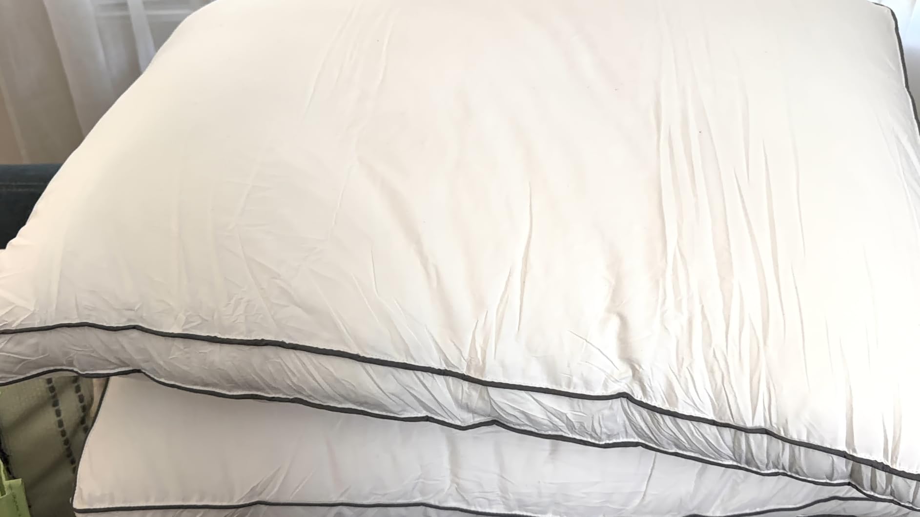 Goose Down Fiber Pillows, Gusseted Pillows Queen Size Set of 2 | Gusseted Goose Down Pillows for Neck Pain, Softness and Support, Relief for Side and Back Sleepers, Luxury Hotel Down Pillows customer photo 1