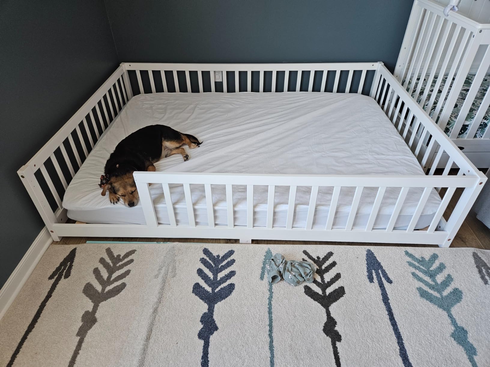 Queen Size Montessori Floor Bed with Door, Slats & Fence, Natural Floor Bed customer photo 1