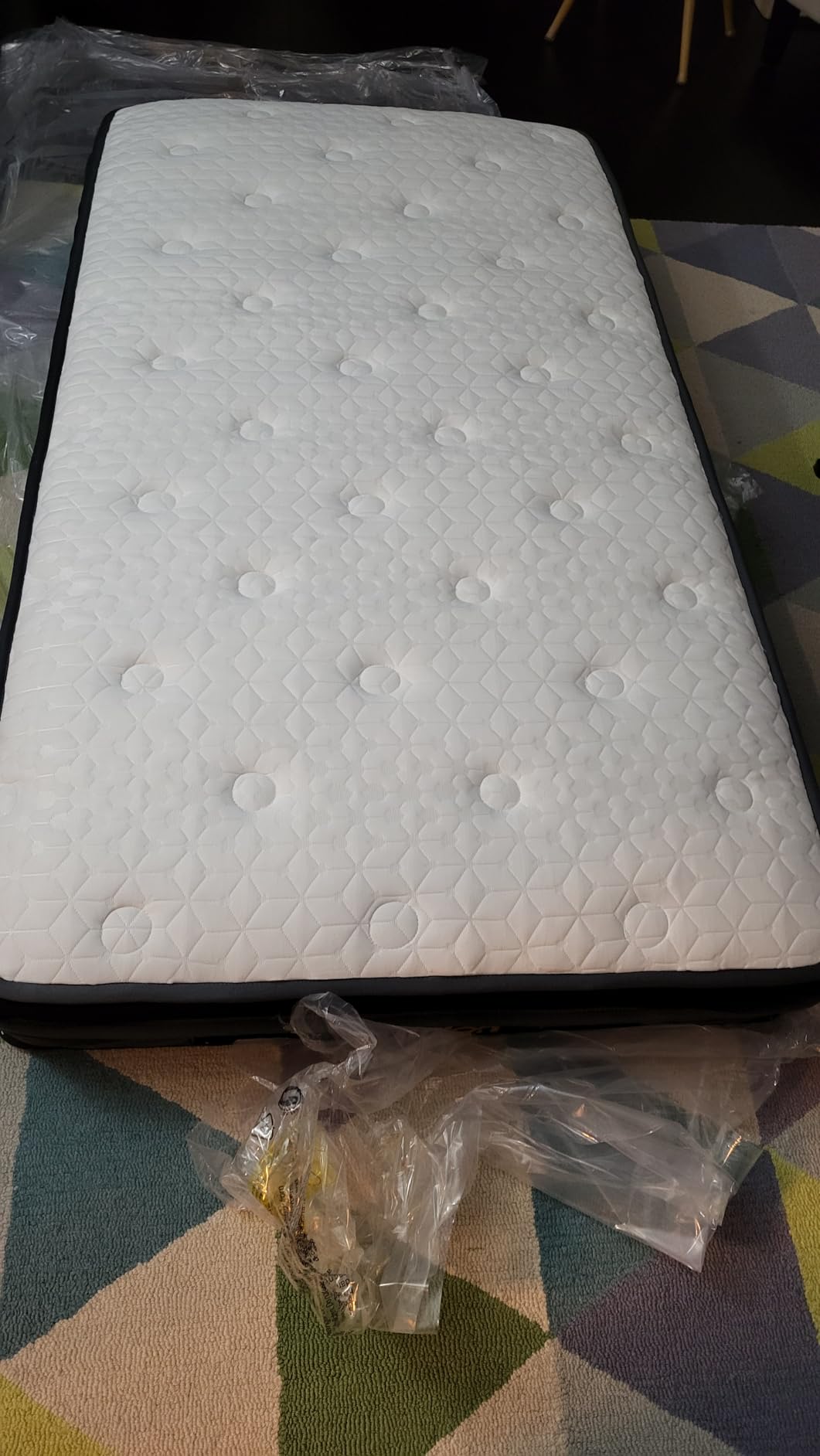 Firm Queen Mattress 12 Inch, Hybrid Mattresses with Back & Hip Support| Deep Sleep & Zoned Support, Fiberglass-Free and CertiPUR-US Certified, 365-Night Trial, 10 Years Warranty customer photo 2