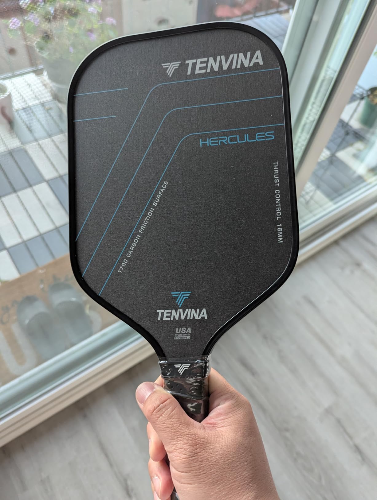 TENVINA Pickleball Paddles, Multi-Layer T700SC Textured Carbon Fiber Pickleball Paddle, Pickle Ball Paddle USAPA Approved with Strong Spin & Power, 4-Types of Shapes and Thicknesses customer photo 2