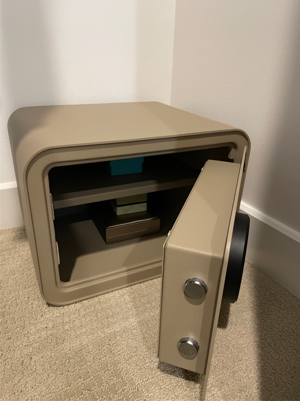 1.0 Cu.ft Digital Safe Box, Home Safe with Keypad, Black customer photo 2