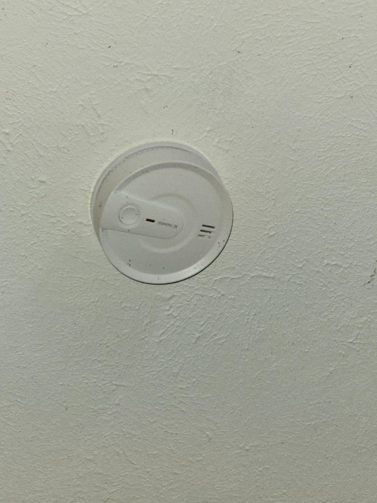 X-Sense Interconnected Smoke Detector, 10-Year Battery, SD19-W, 1-Pack customer photo 1