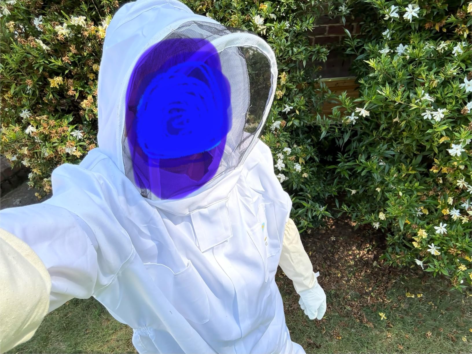 Sting Proof Bee Suit Full Body with Ventilated Hood & Gloves L customer photo 1