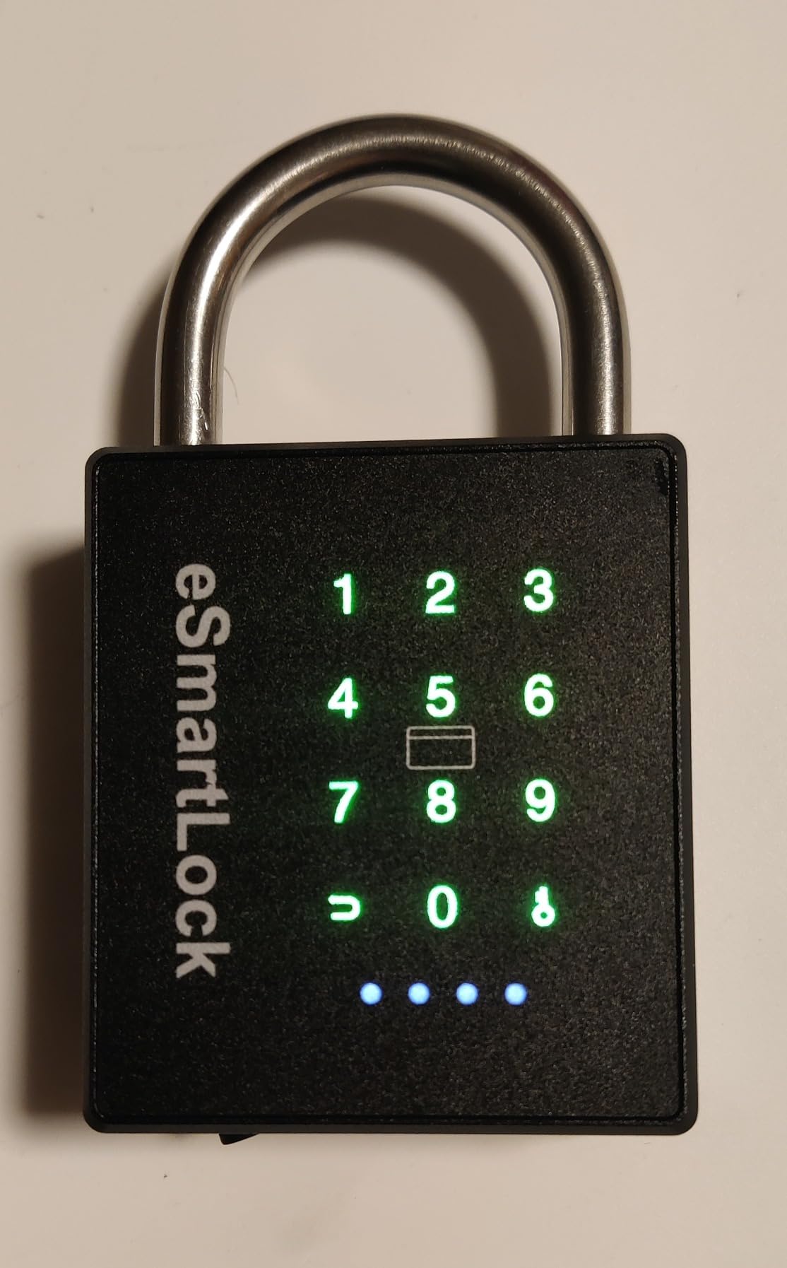 New Smart Padlock with Key, Heavy Duty Combination Padlock, RFID Pad Lock with Codes Bluetooth APP Access, Outdoor Waterproof Electronic Key Lock for Gate Fence Shed Locker Garage Garden customer photo 2